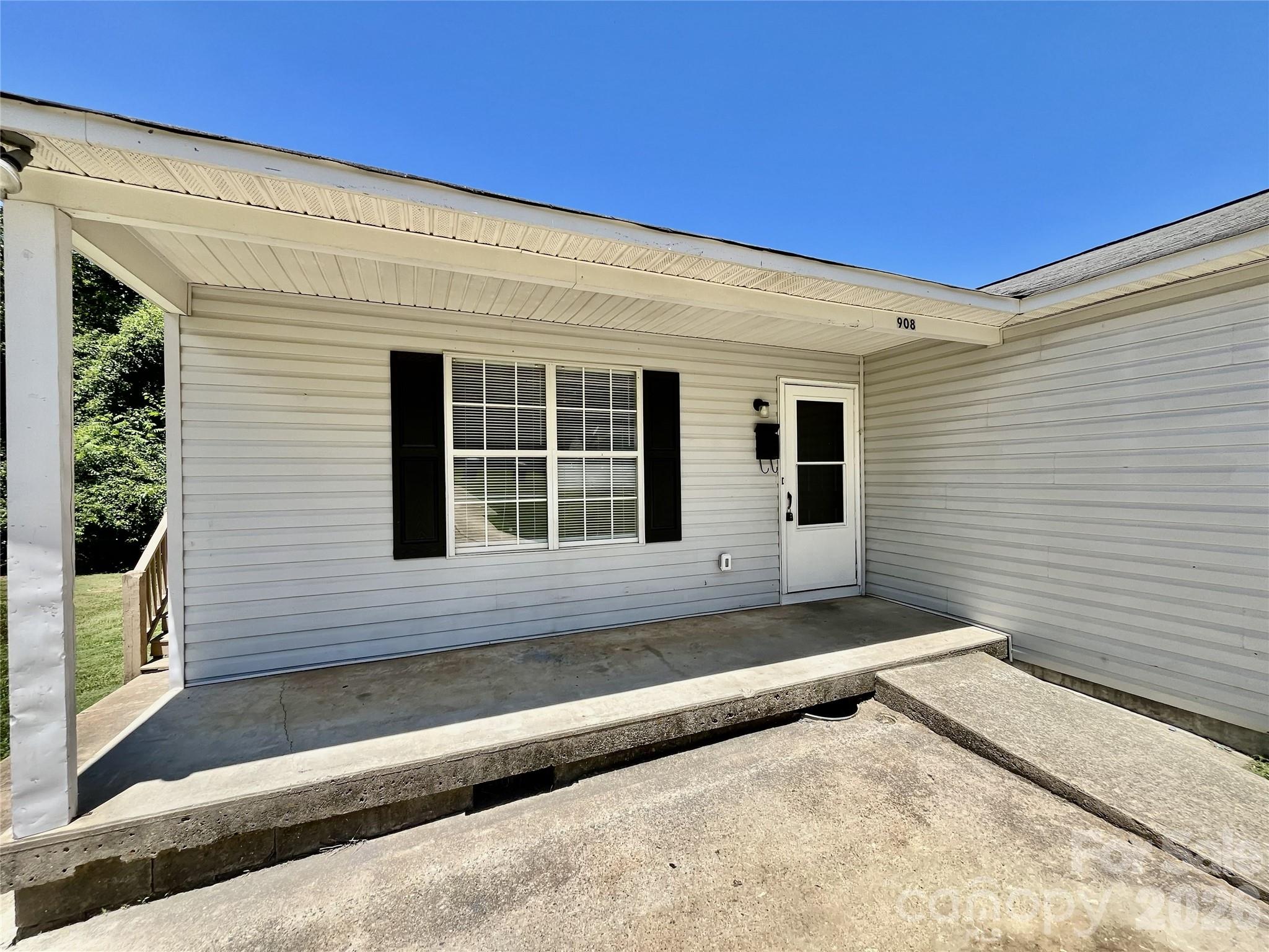 908 Green Street — Salisbury