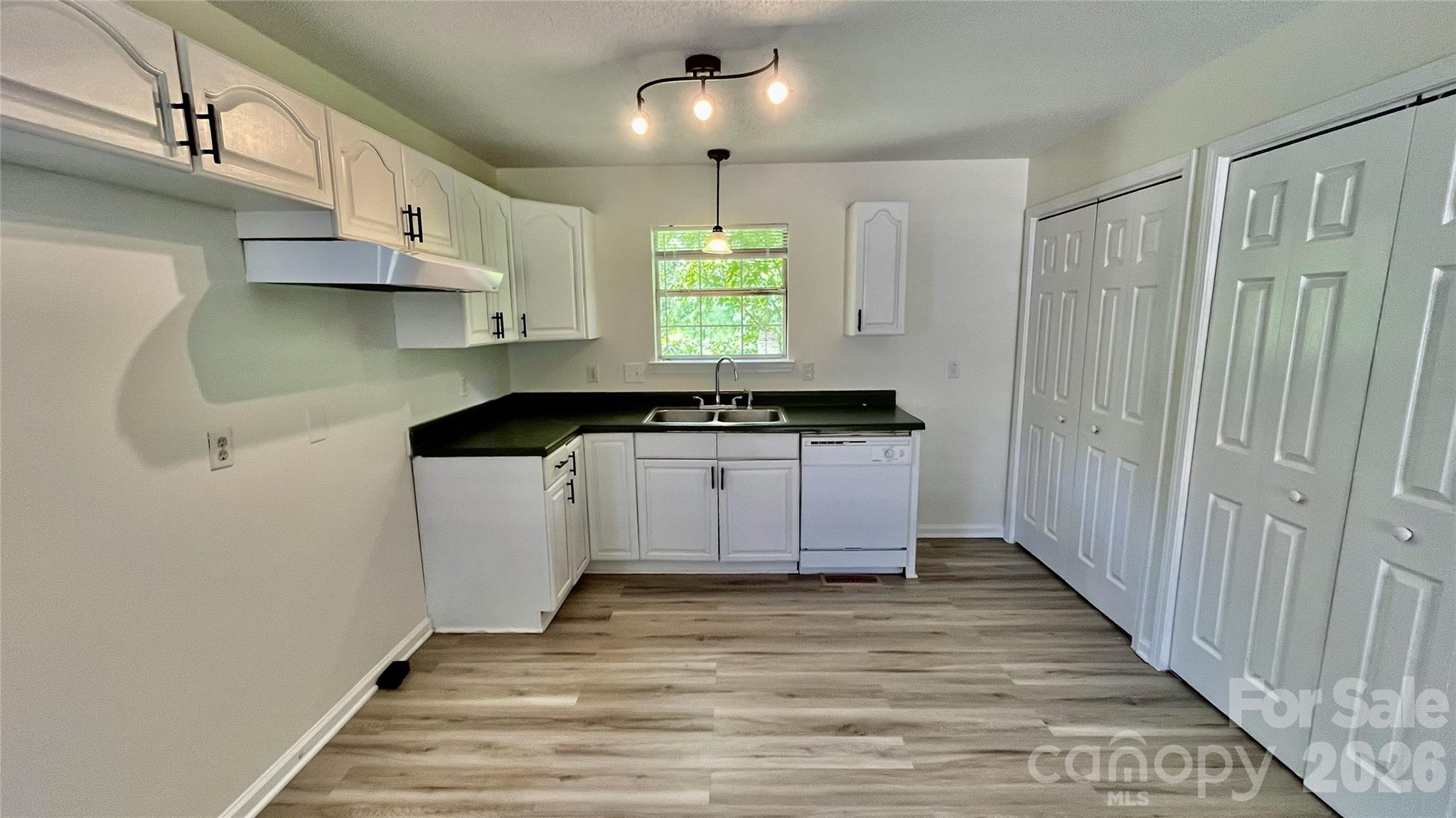 908 Green Street — Salisbury