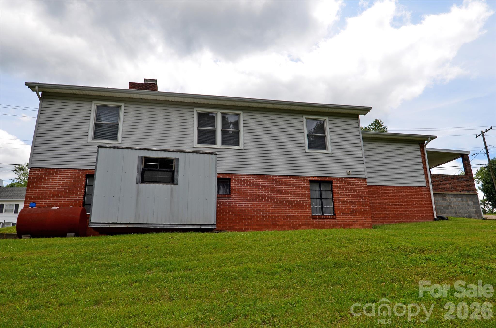 309 Morehead Road — Marion