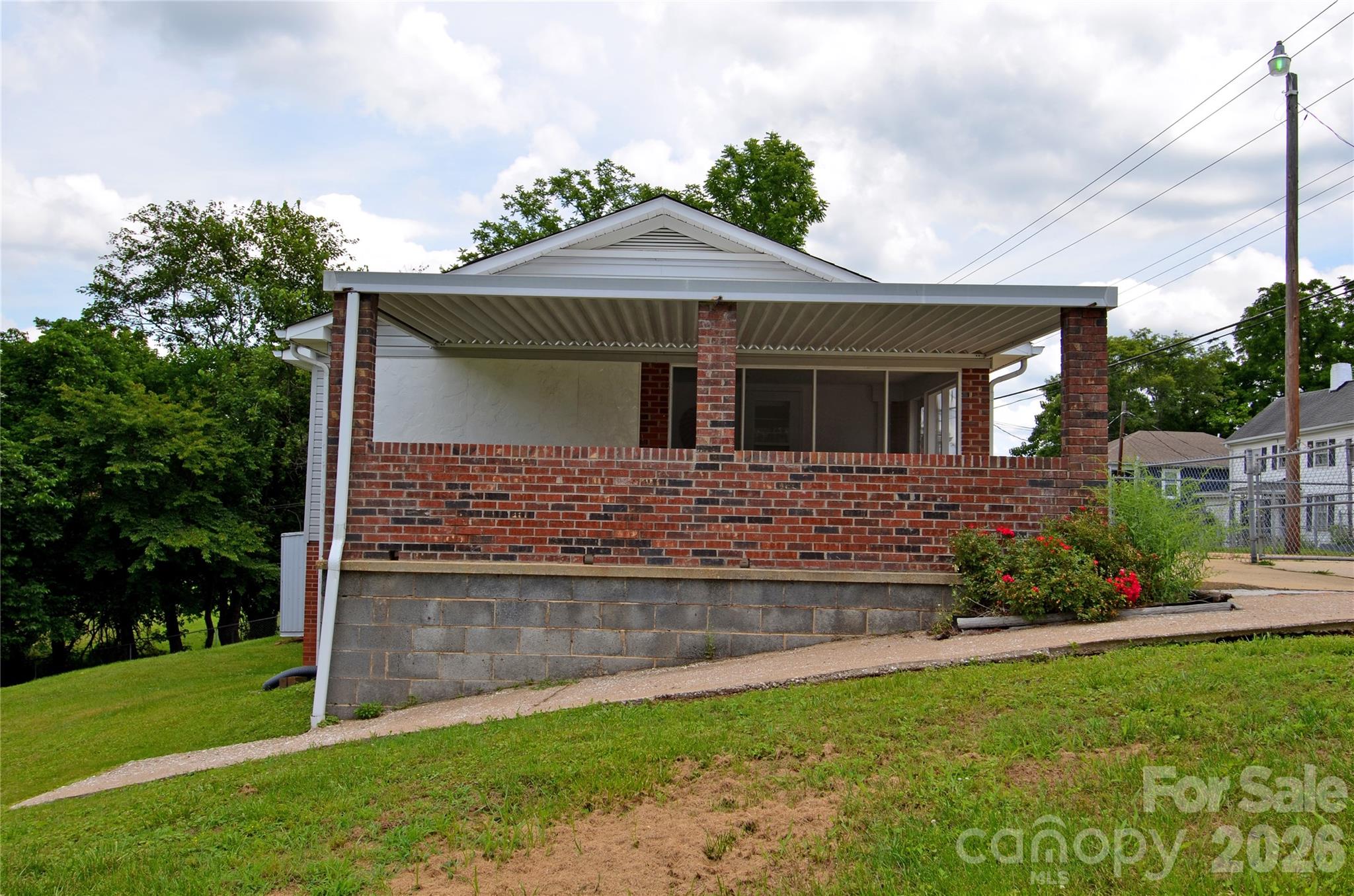 309 Morehead Road — Marion
