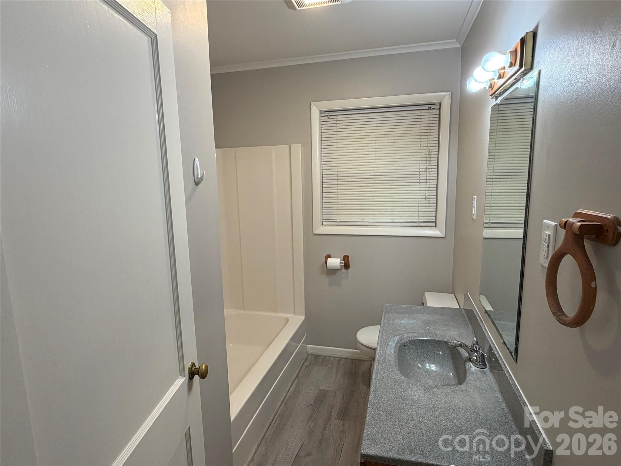 901 Ridgecrest Drive NE — Lenoir