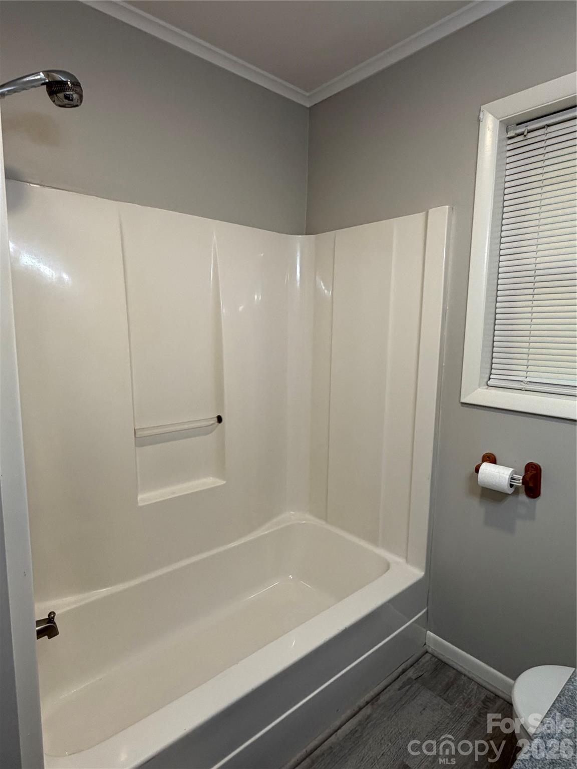 901 Ridgecrest Drive NE — Lenoir