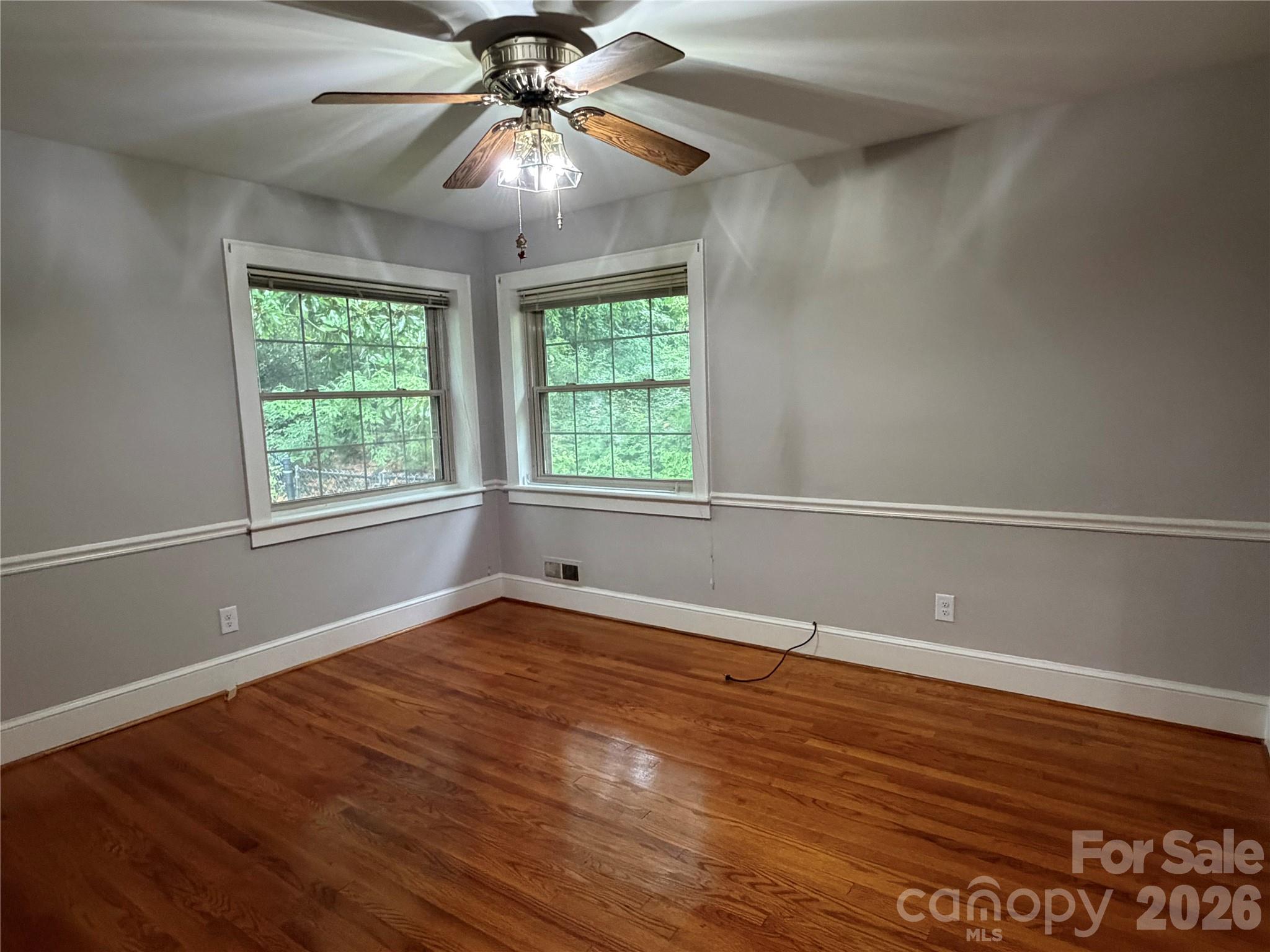 901 Ridgecrest Drive NE — Lenoir