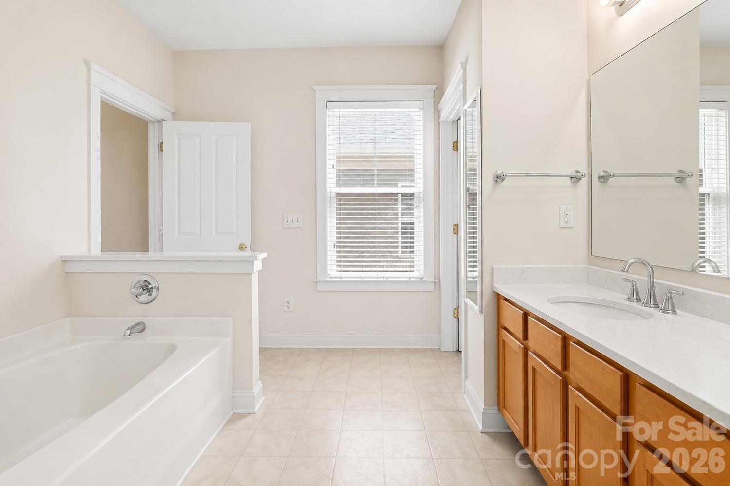 3044 Parker Green Trail — Charlotte