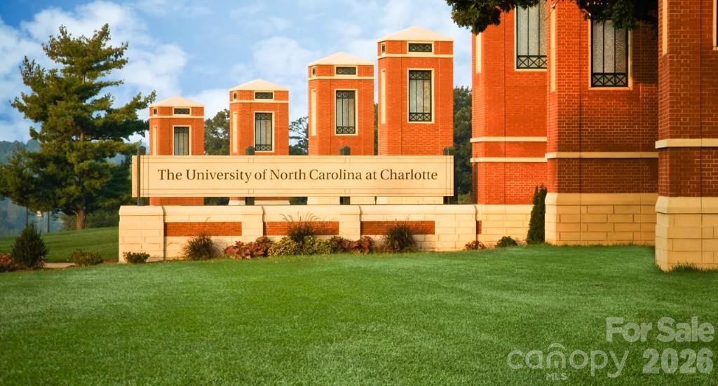 3044 Parker Green Trail — Charlotte