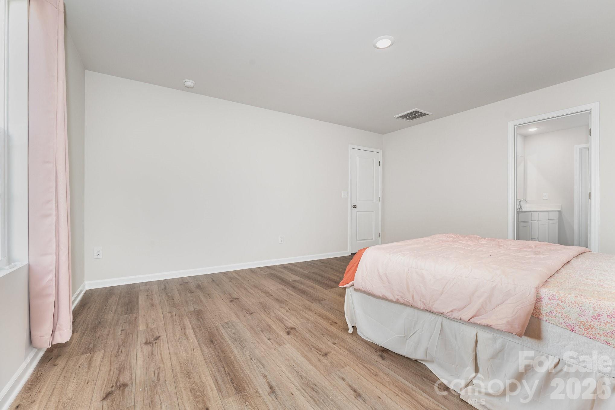 150 Mountain Bridge Way — Statesville