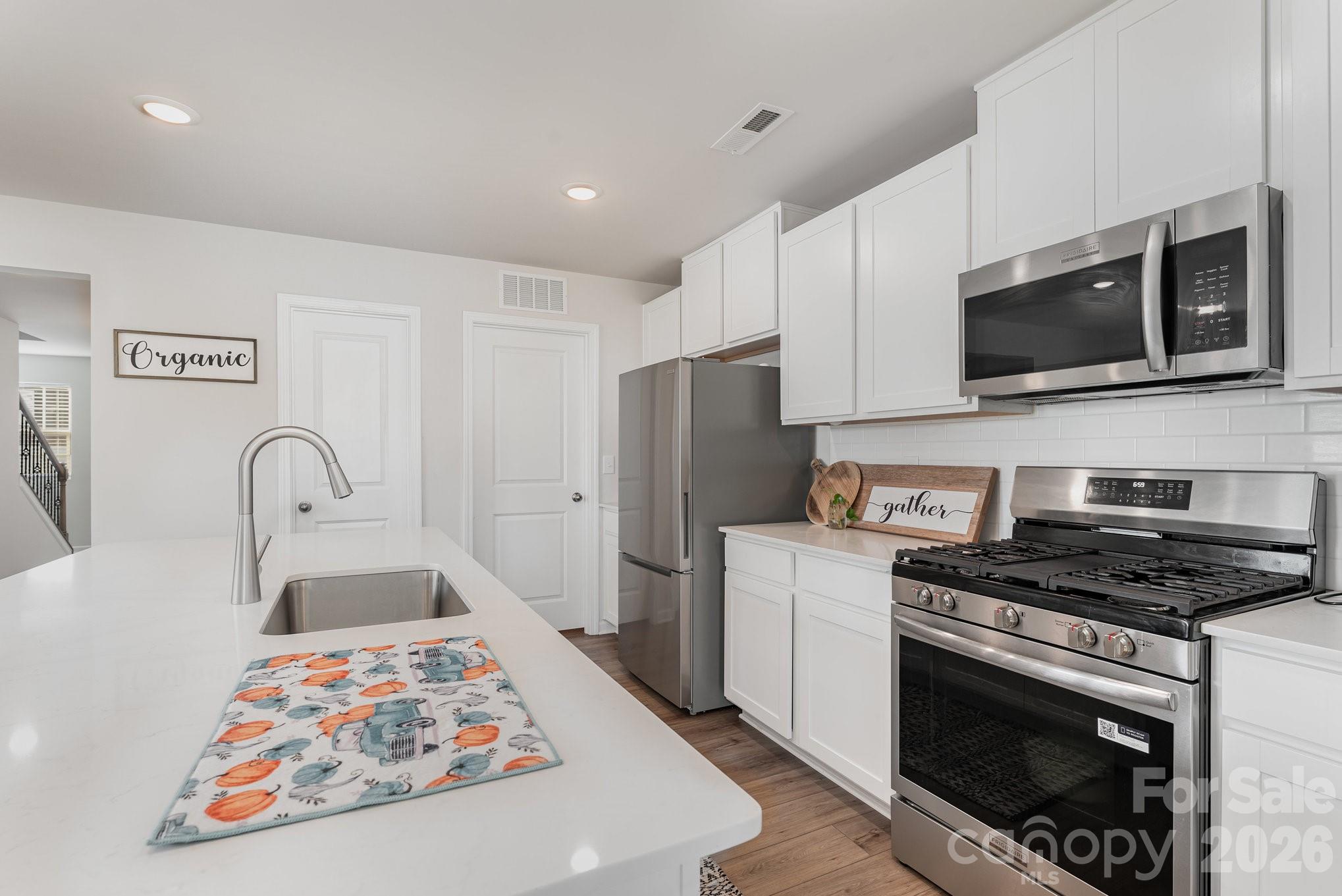 150 Mountain Bridge Way — Statesville
