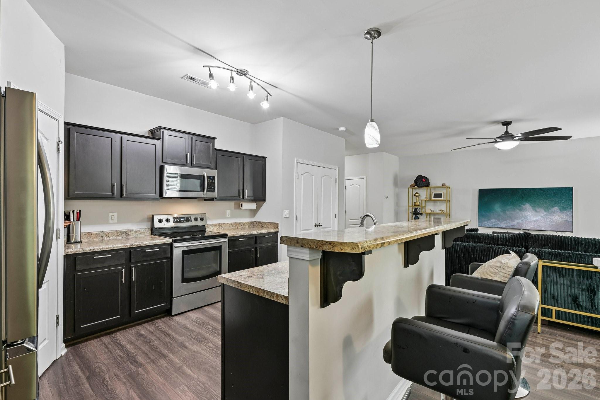 2206 Turtle Point Road — Charlotte