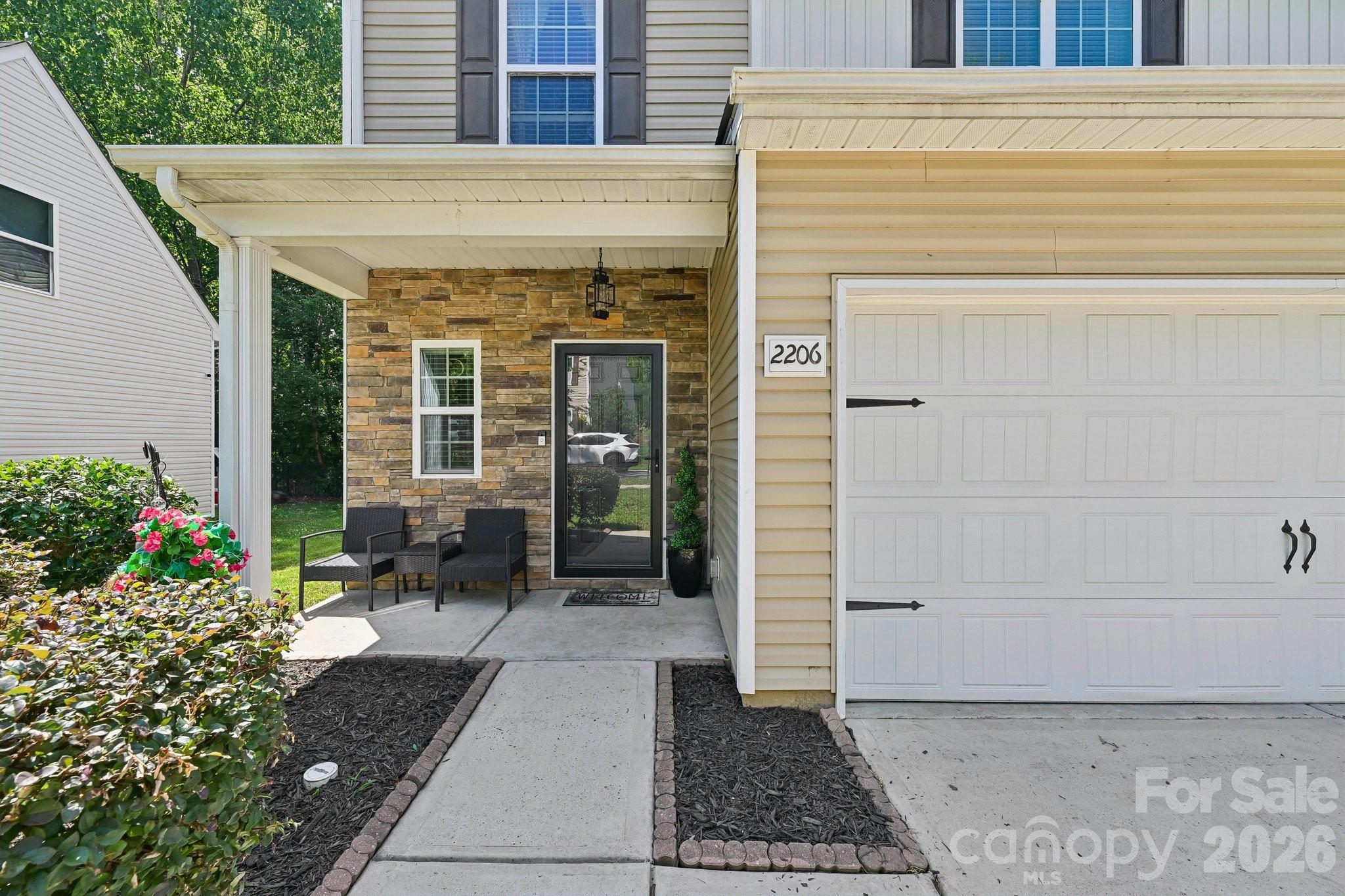 2206 Turtle Point Road — Charlotte