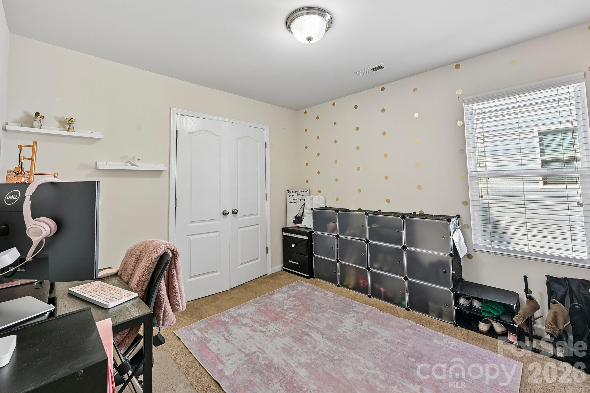2206 Turtle Point Road — Charlotte
