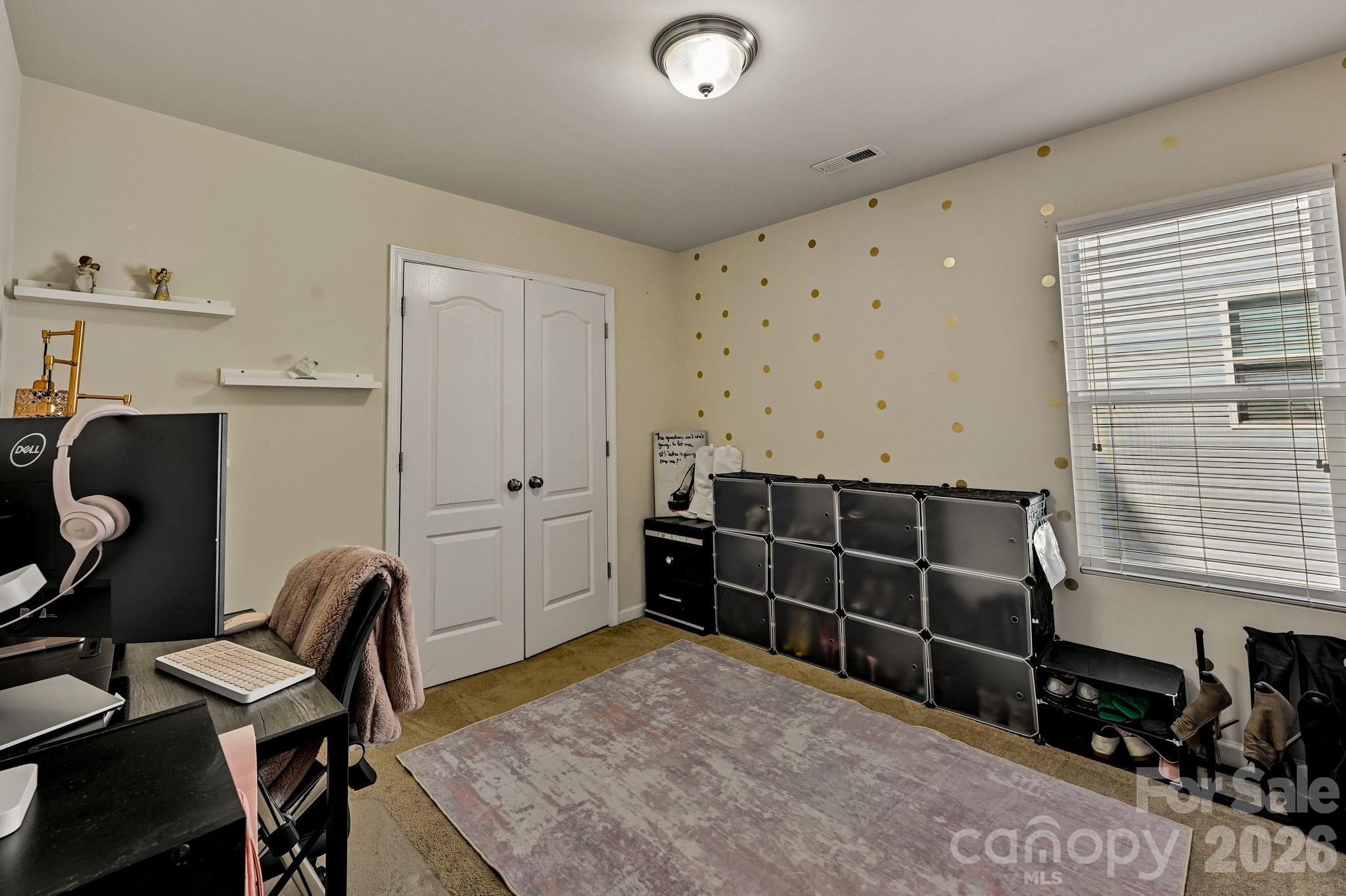 2206 Turtle Point Road — Charlotte