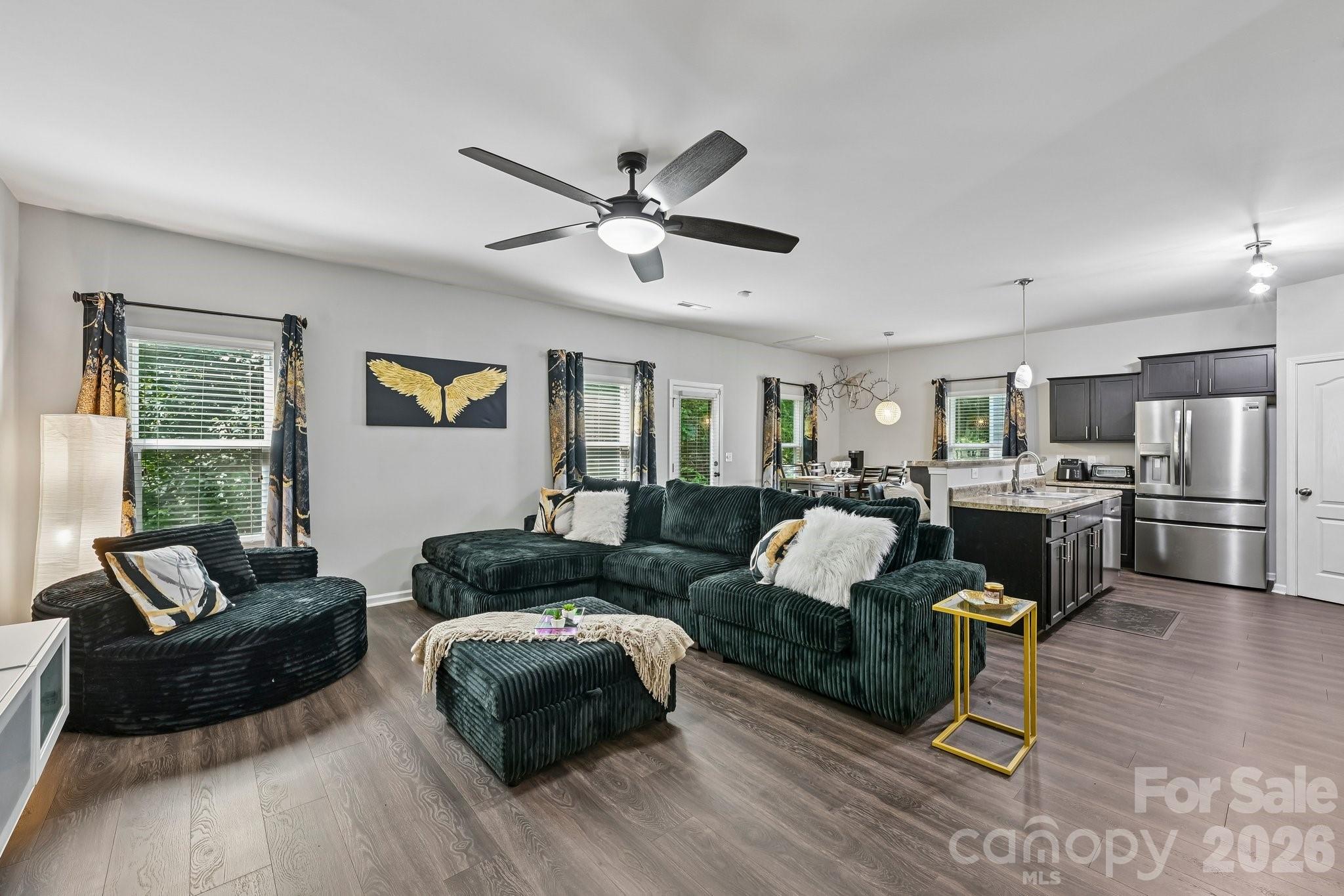 2206 Turtle Point Road — Charlotte