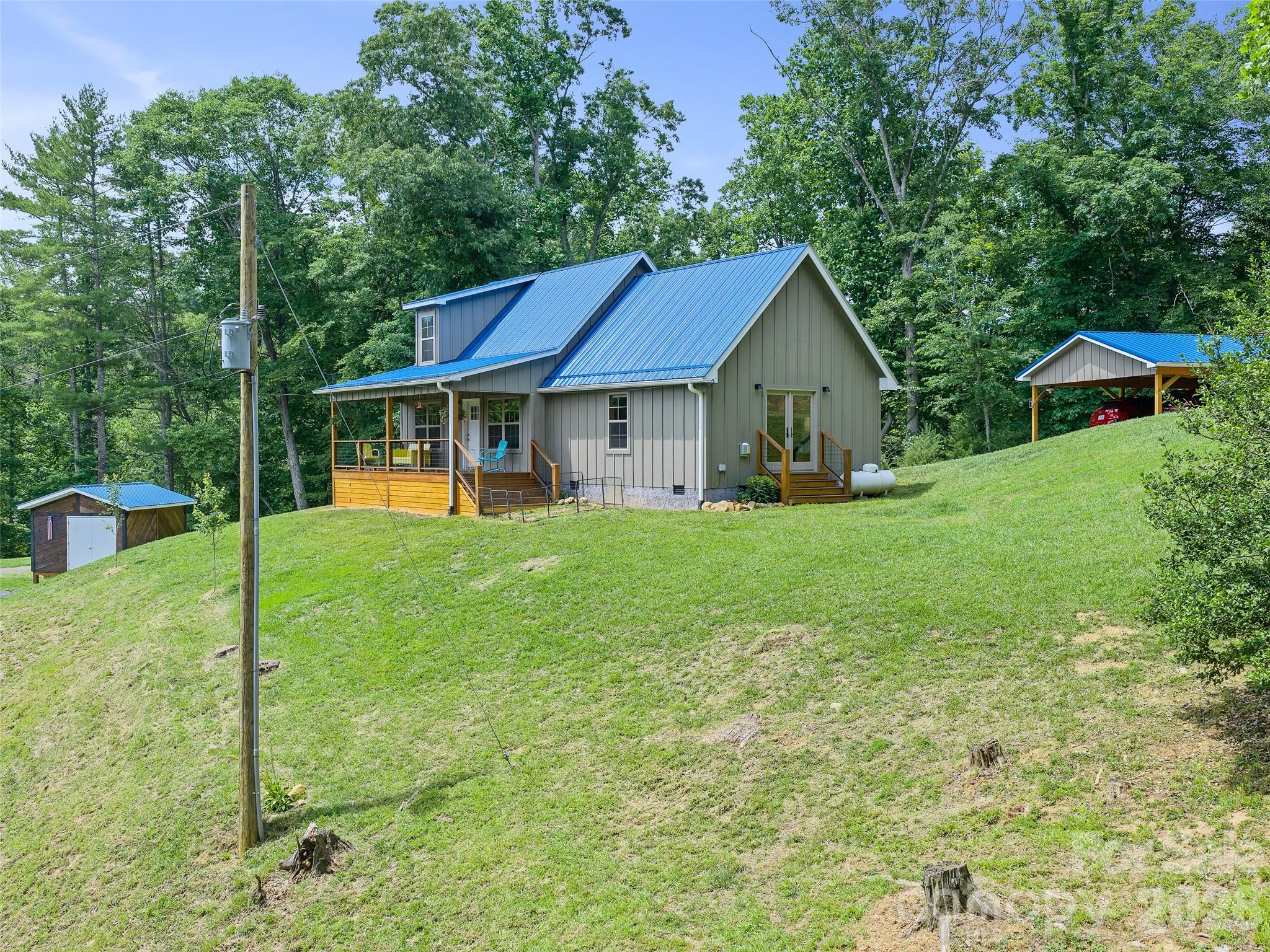 109 Tall Timber Lane — Green Mountain