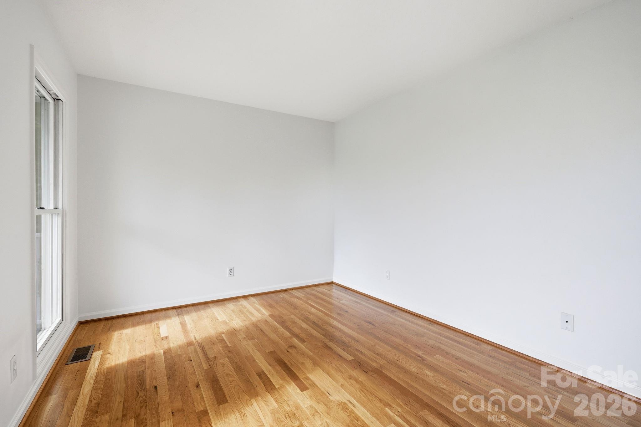 1091 WINDSWEPT RIDGE Road — Marshall