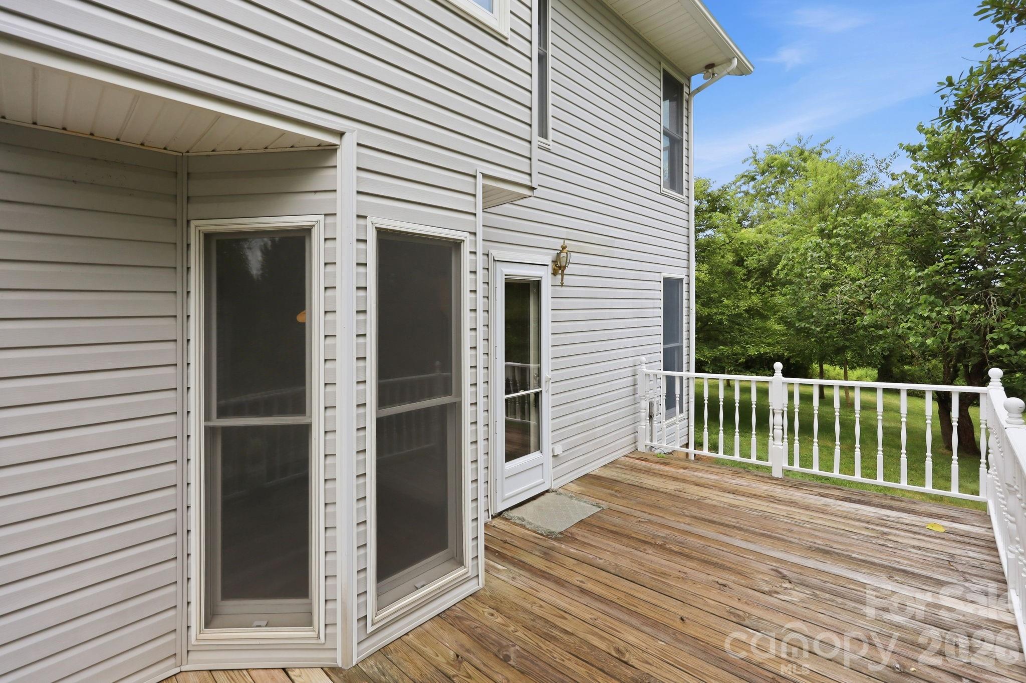 1091 WINDSWEPT RIDGE Road — Marshall