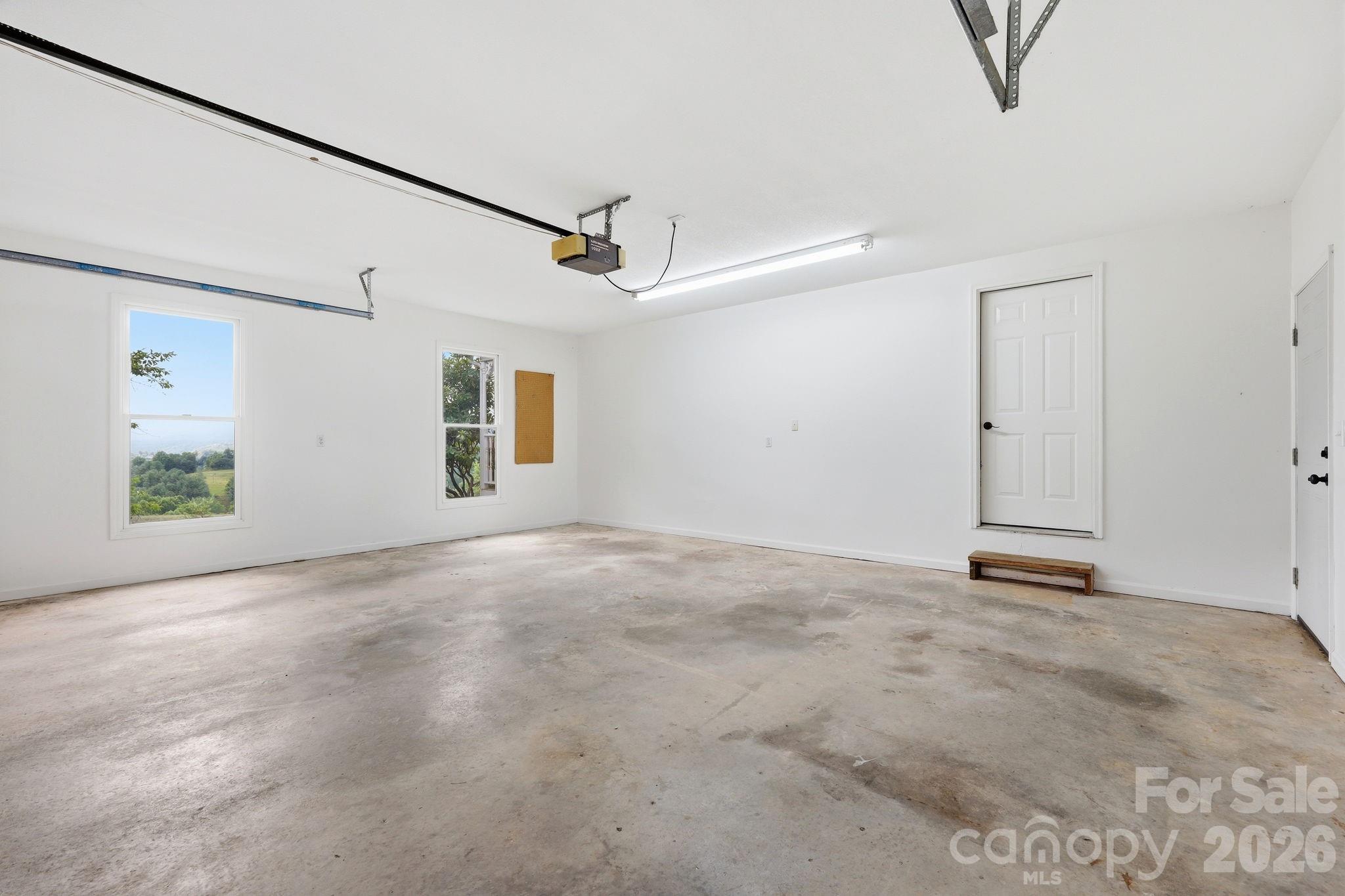 1091 WINDSWEPT RIDGE Road — Marshall