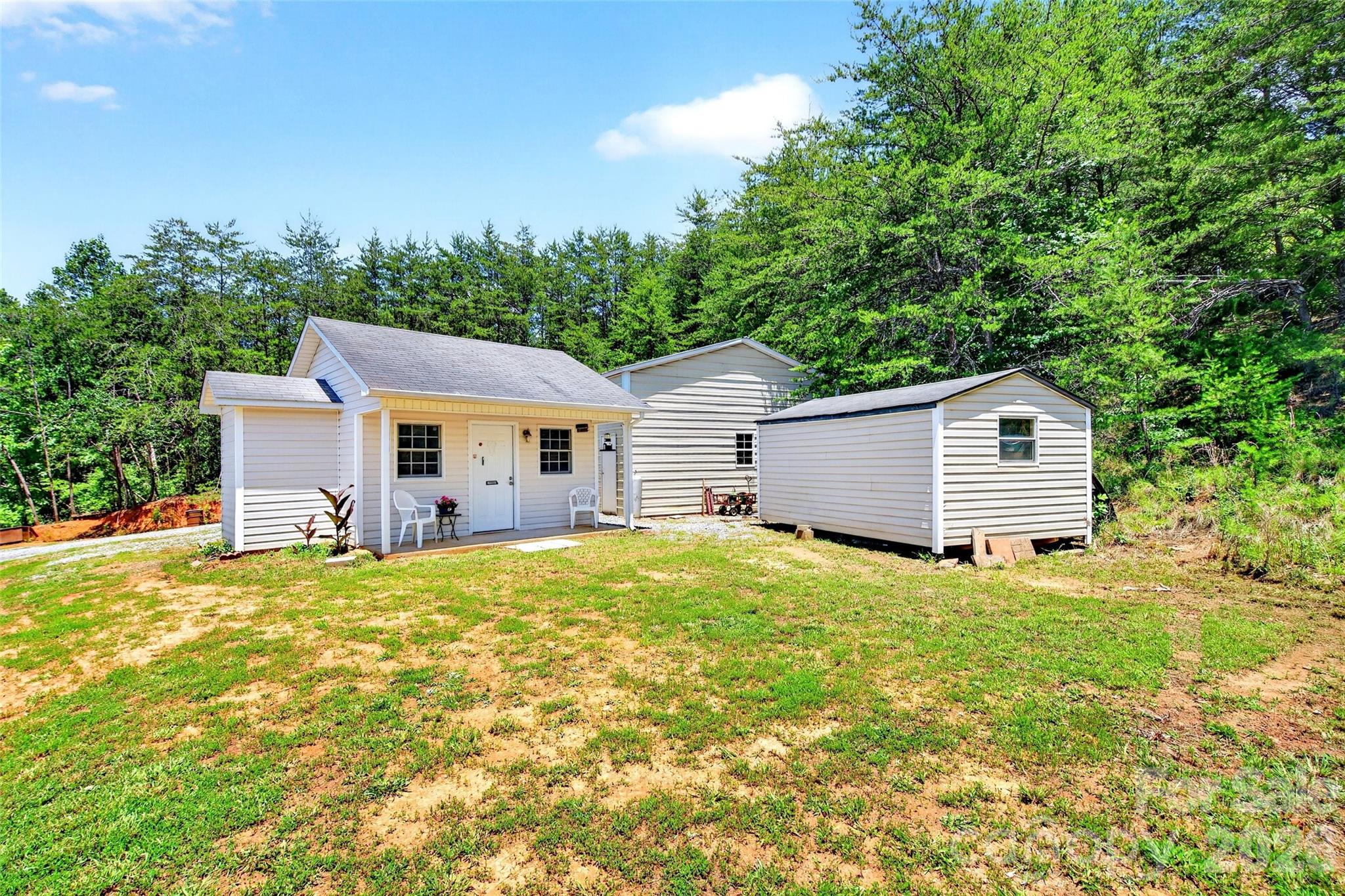 1076 Grays Creek Church Road — Rutherfordton