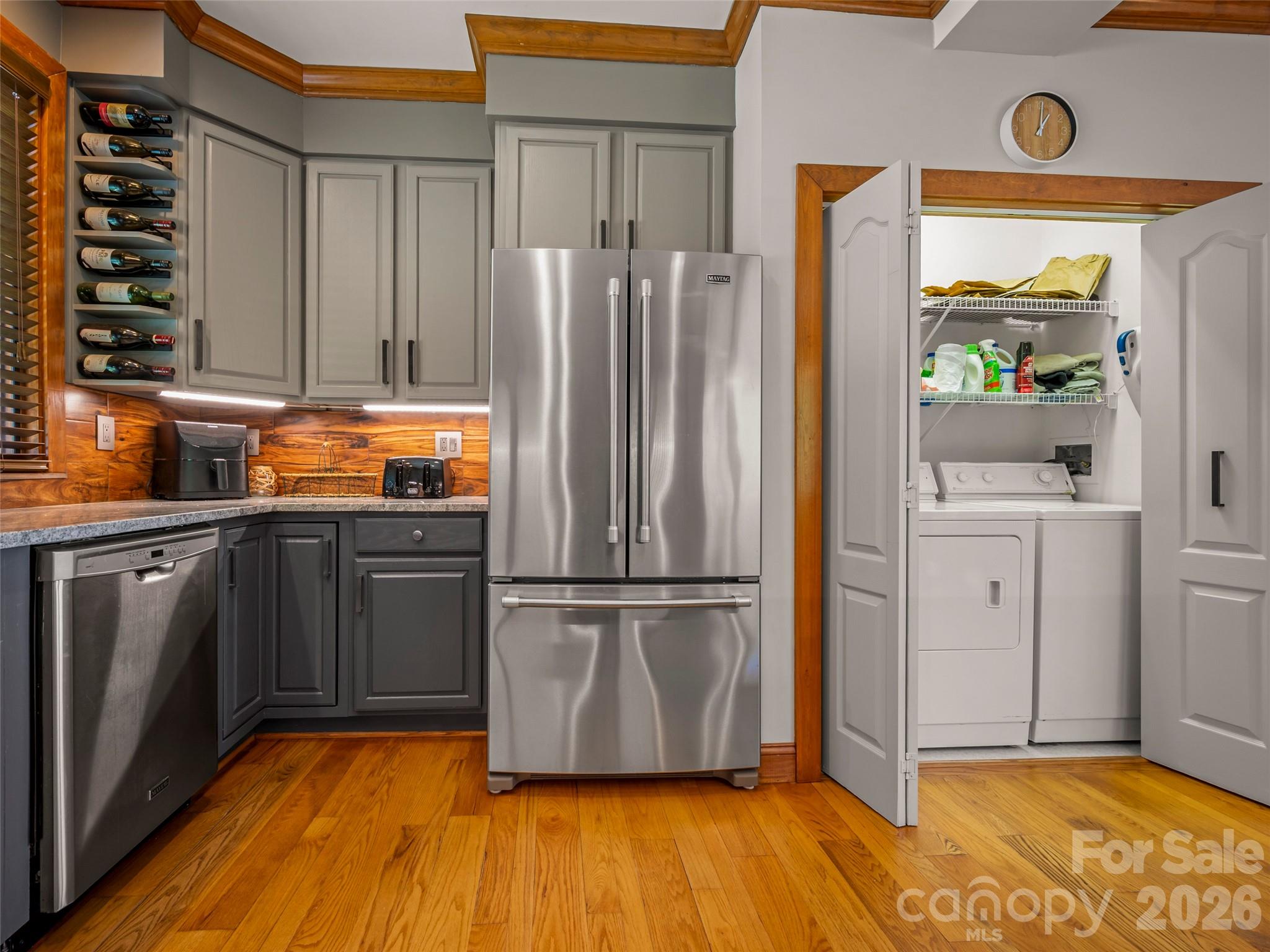 2 Meadow Ridge Lane — Hendersonville