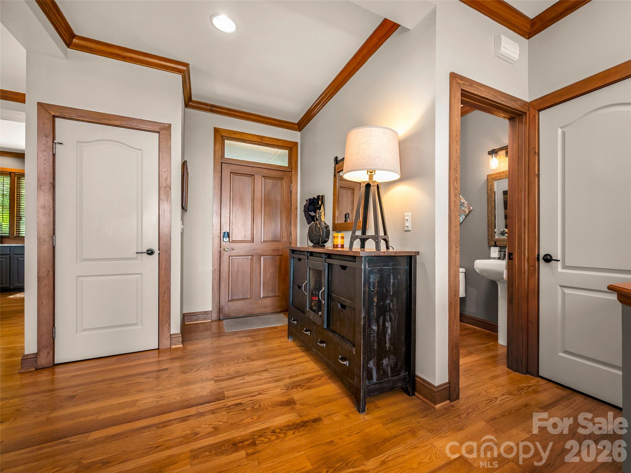 2 Meadow Ridge Lane — Hendersonville