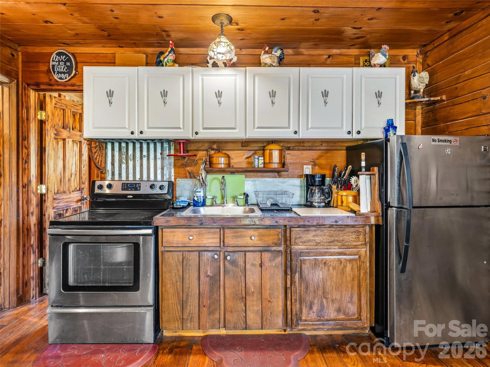 1002 C C Road — Rutherfordton