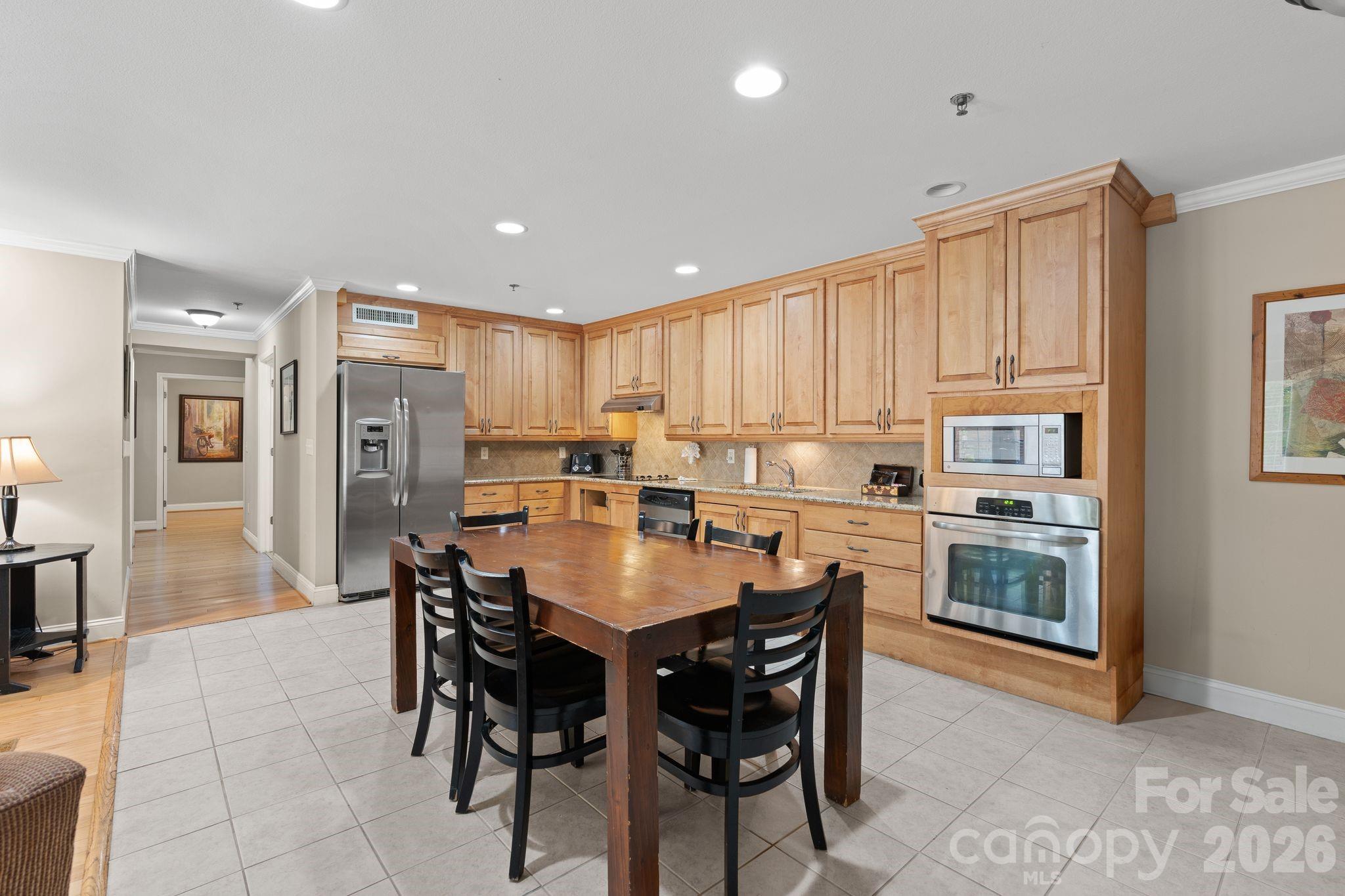 201 Bowling Park Road — Asheville