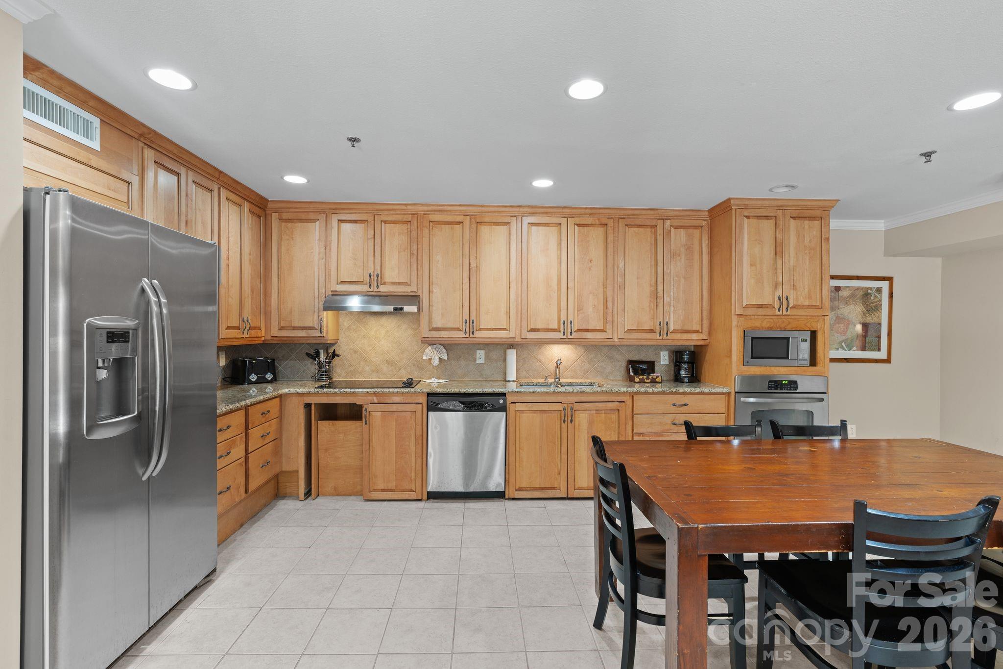 201 Bowling Park Road — Asheville