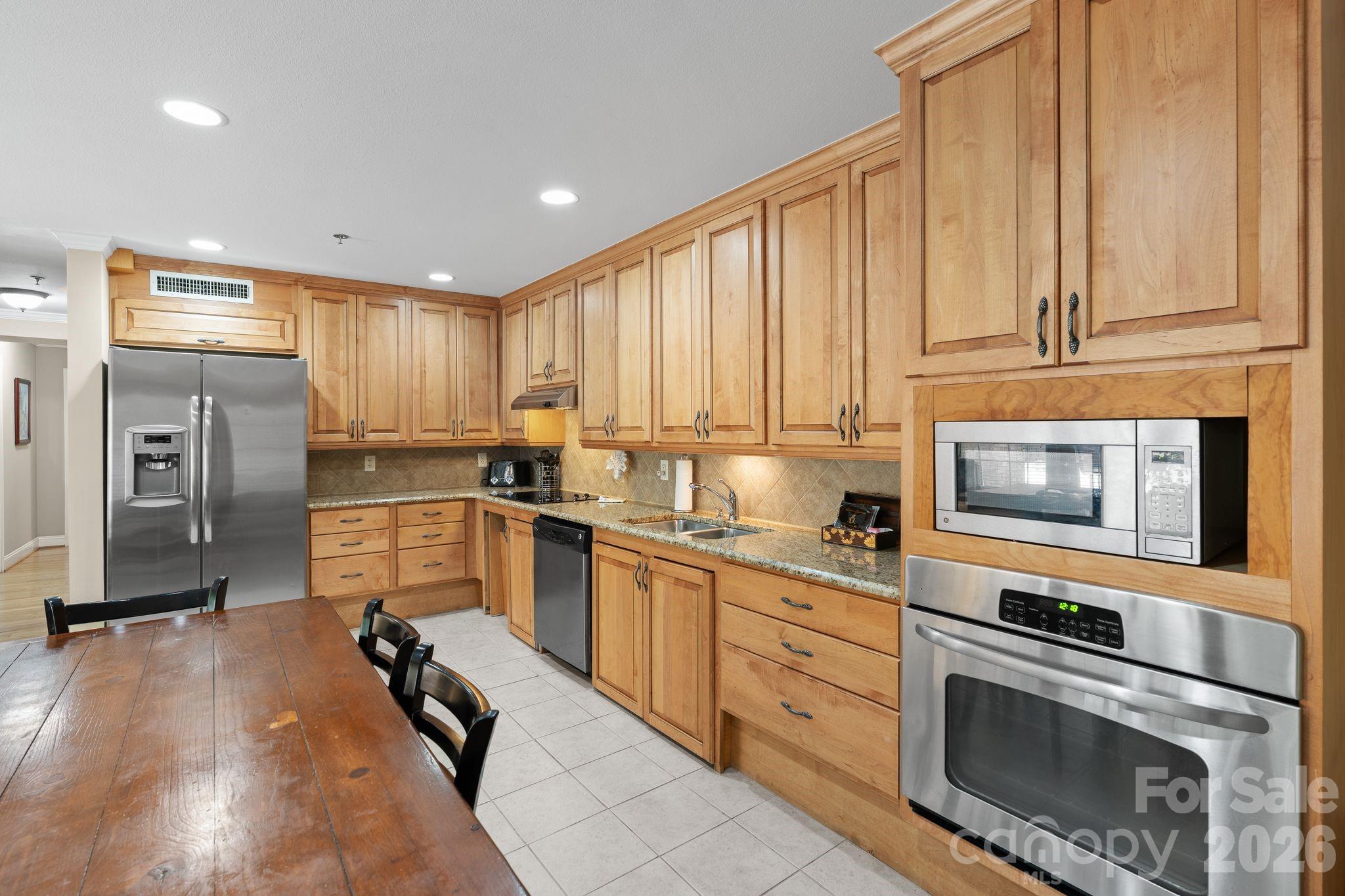 201 Bowling Park Road — Asheville