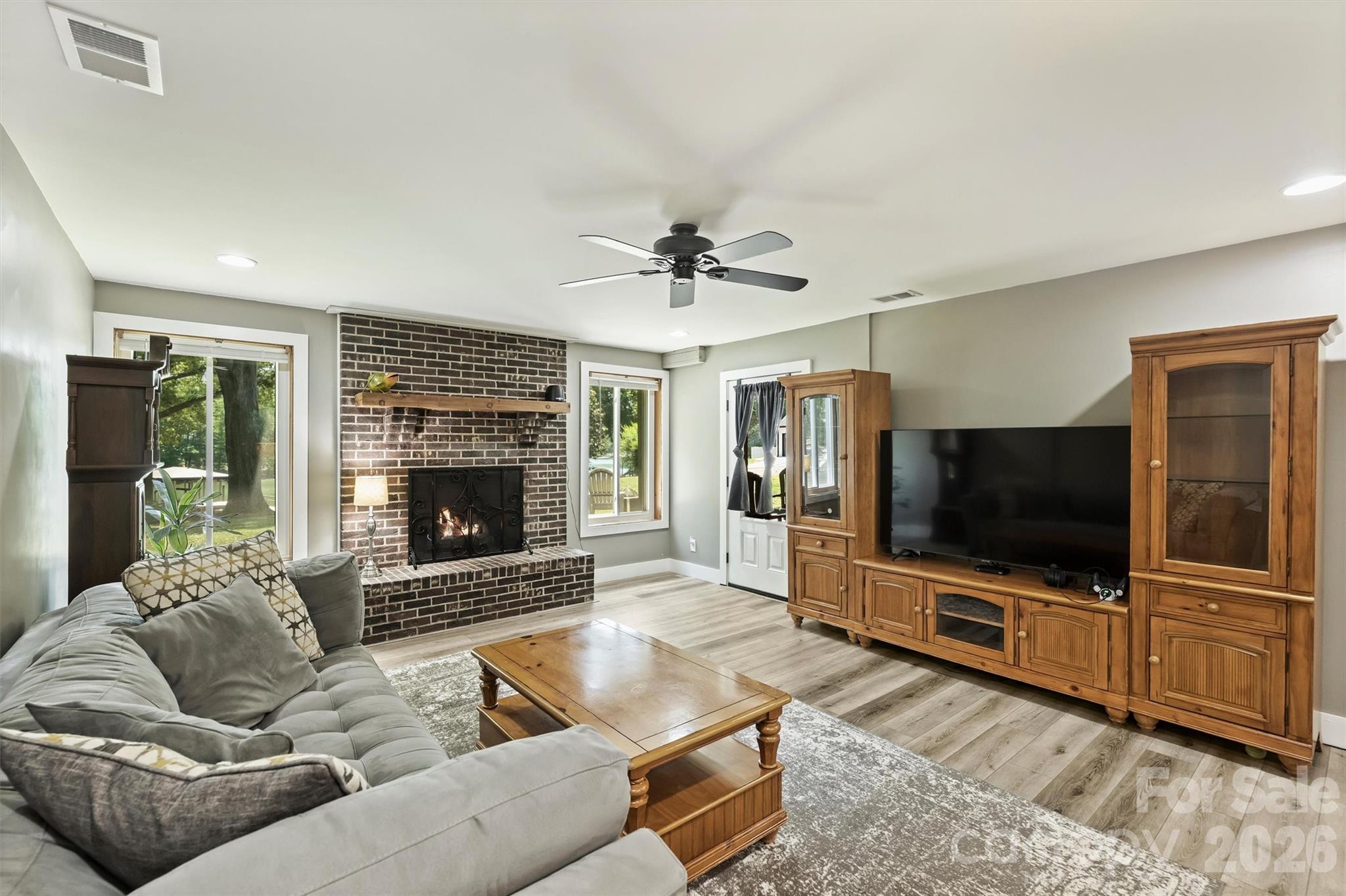 113 Skippers Cove Lane — Troutman