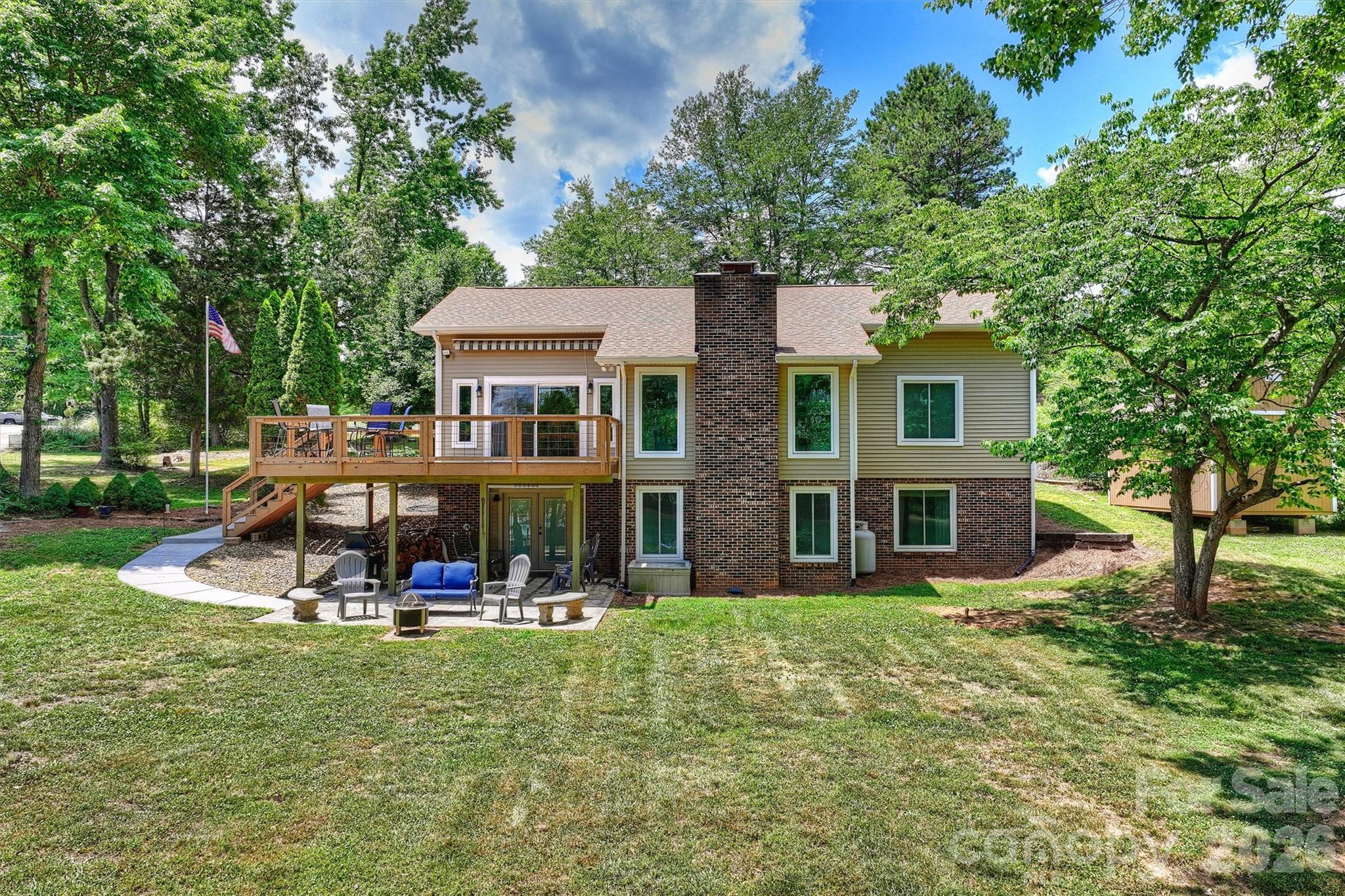113 Skippers Cove Lane — Troutman