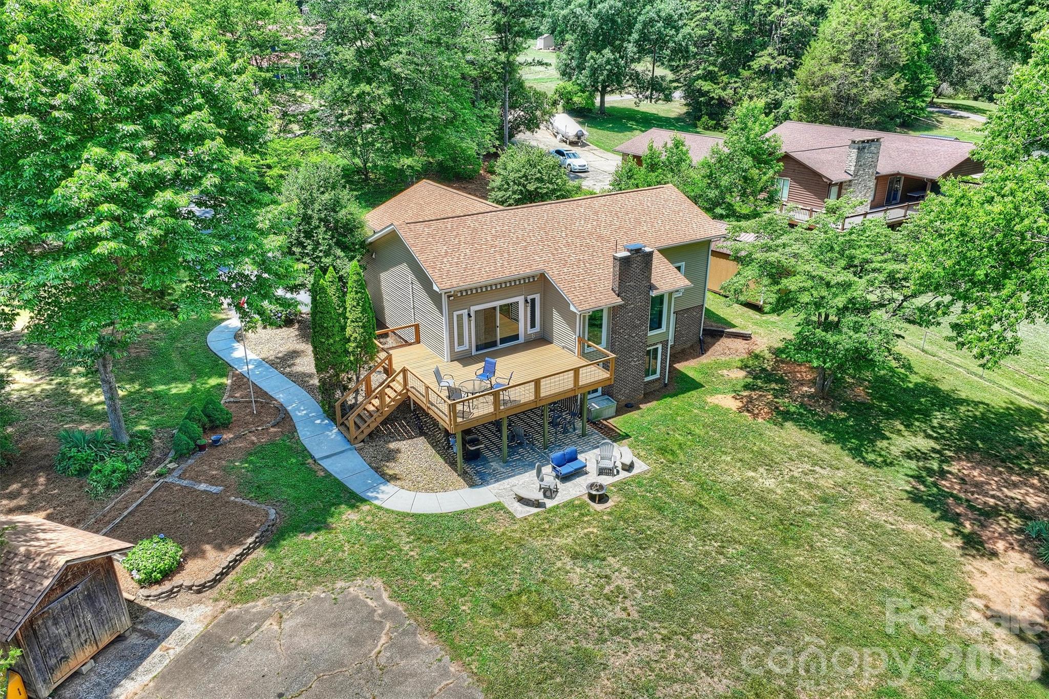 113 Skippers Cove Lane — Troutman