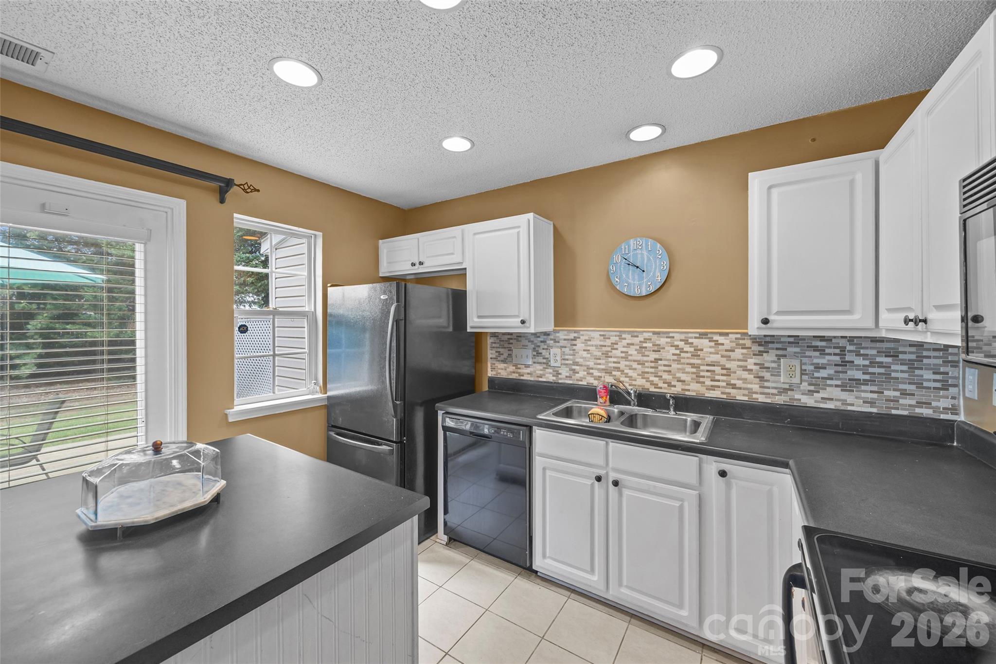 15066 Deshler Court — Charlotte