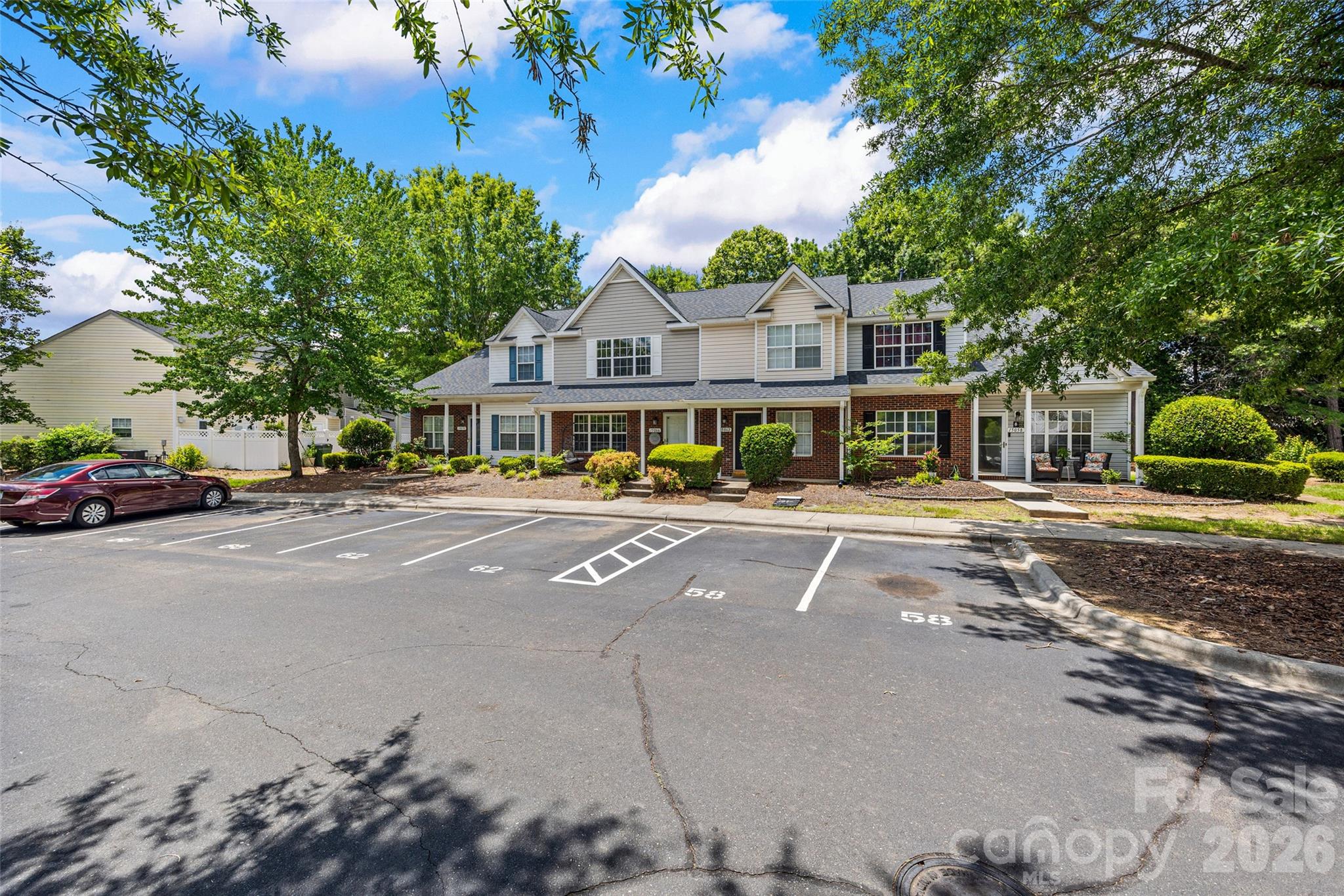 15066 Deshler Court — Charlotte