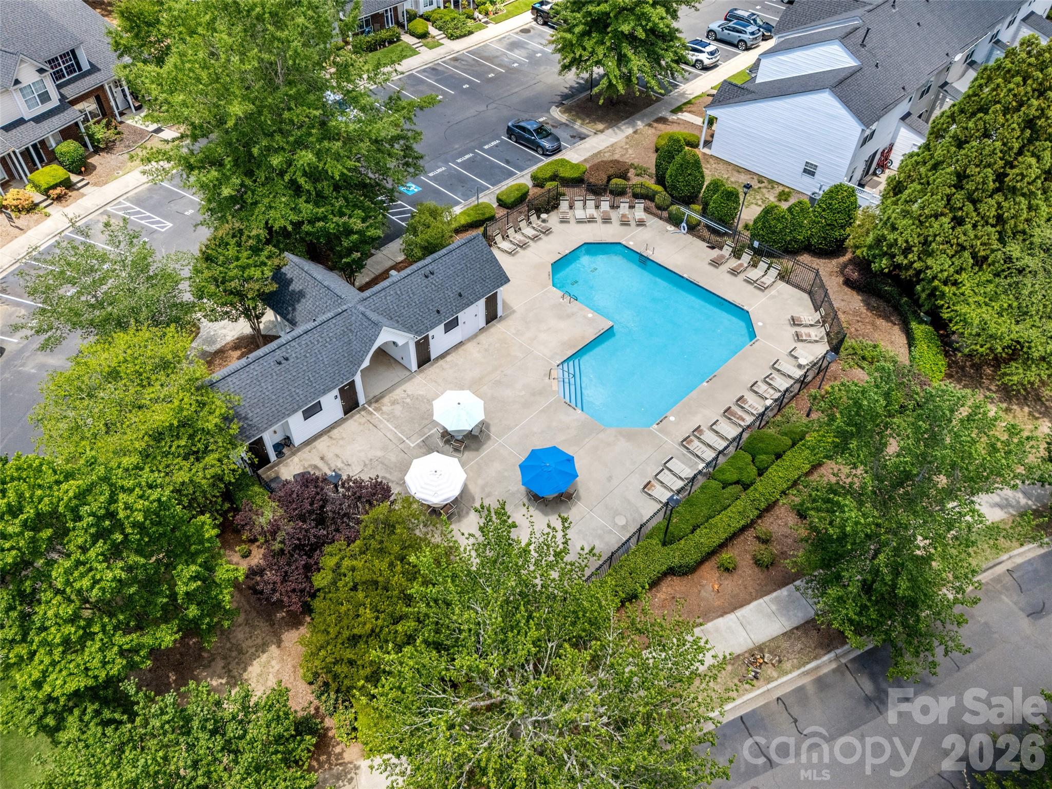 15066 Deshler Court — Charlotte
