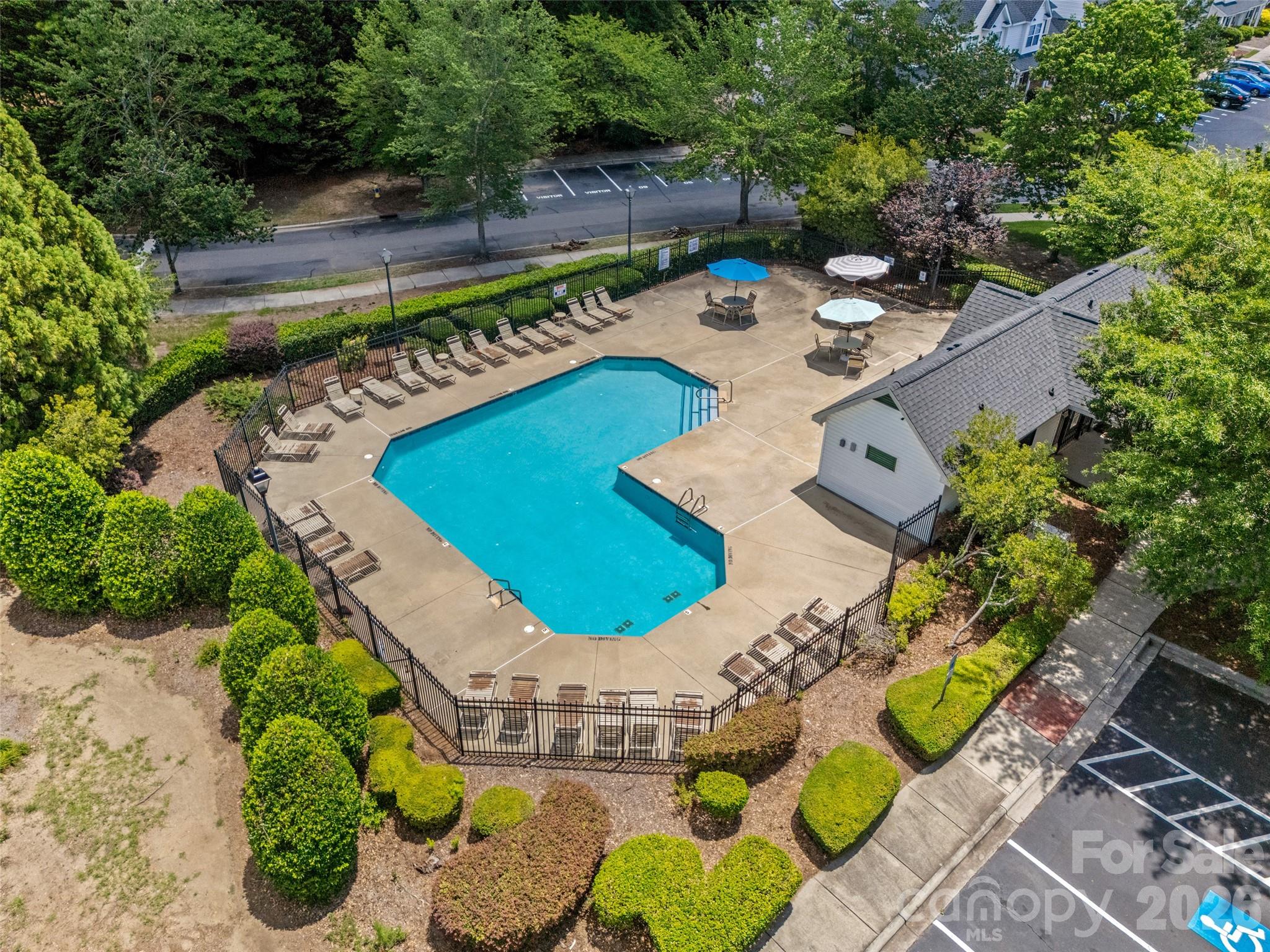 15066 Deshler Court — Charlotte