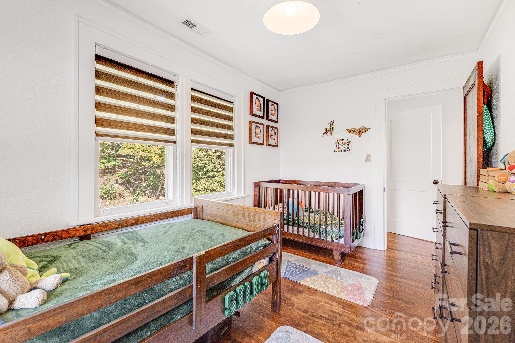 18 Robinwood Avenue — Asheville