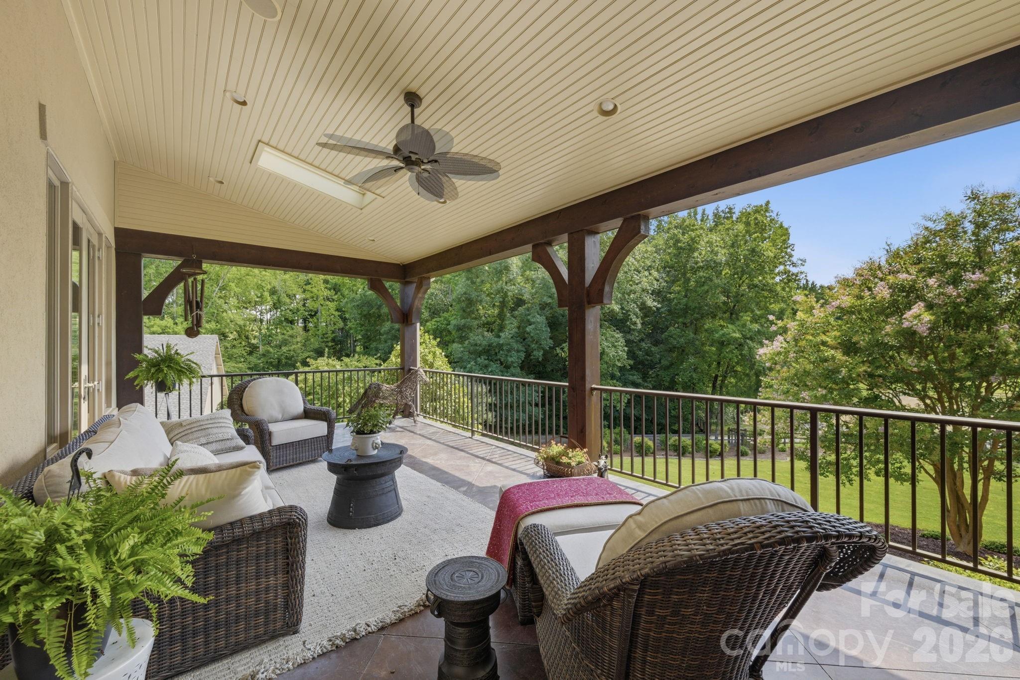 8528 Waxhaw Creek Road — Waxhaw