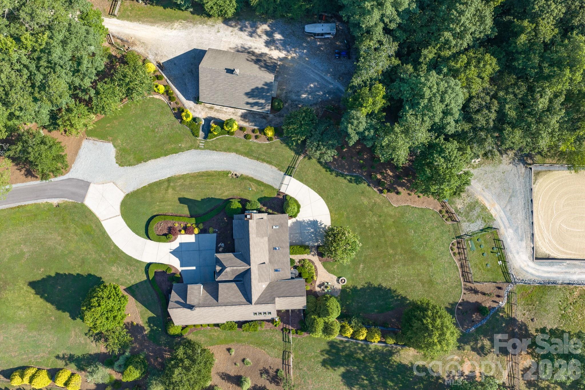 8528 Waxhaw Creek Road — Waxhaw