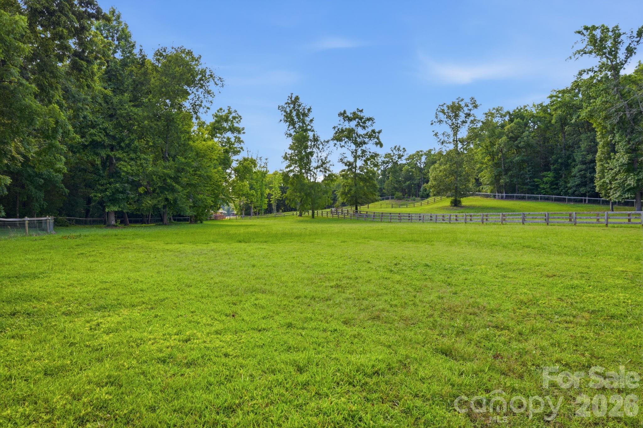 8528 Waxhaw Creek Road — Waxhaw