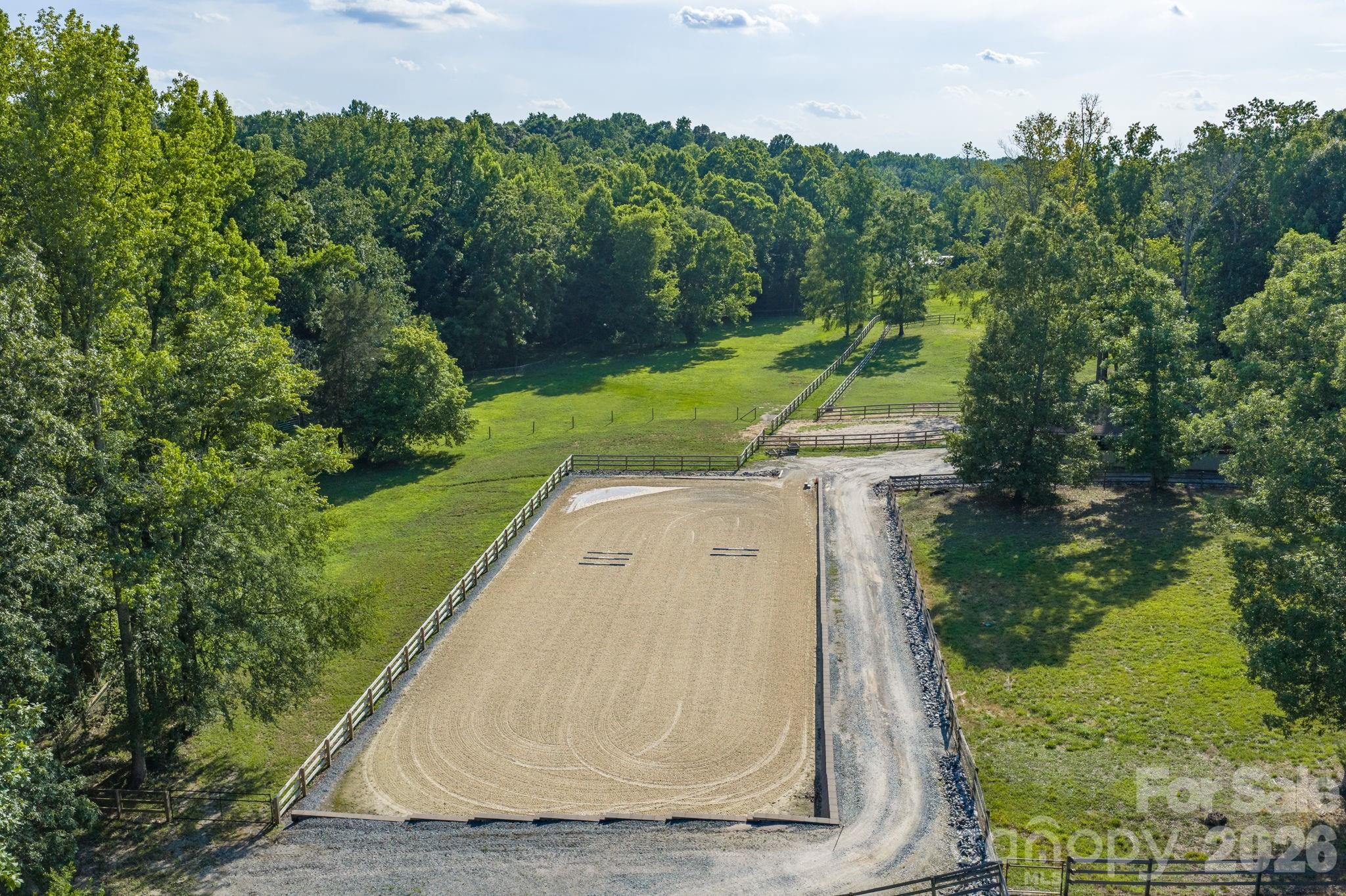 8528 Waxhaw Creek Road — Waxhaw