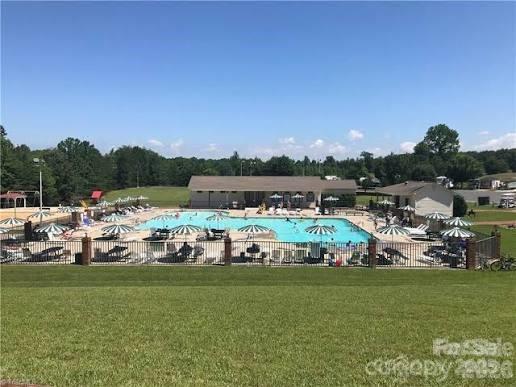 143 Cardinal Drive #564 — New London