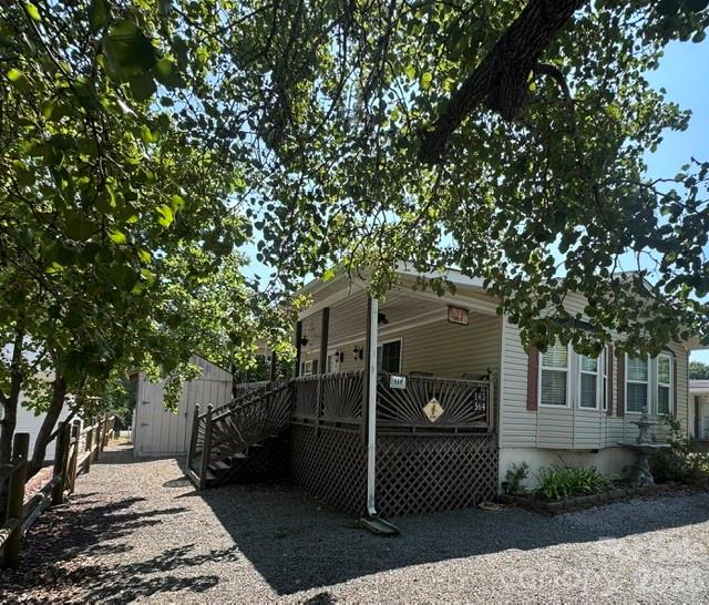 143 Cardinal Drive #564 — New London