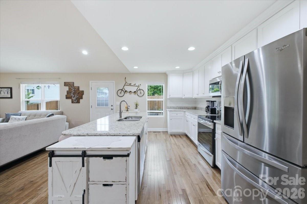 3788 Rene Lane — Maiden