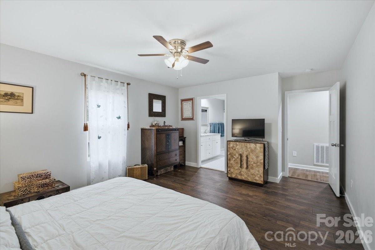 3788 Rene Lane — Maiden