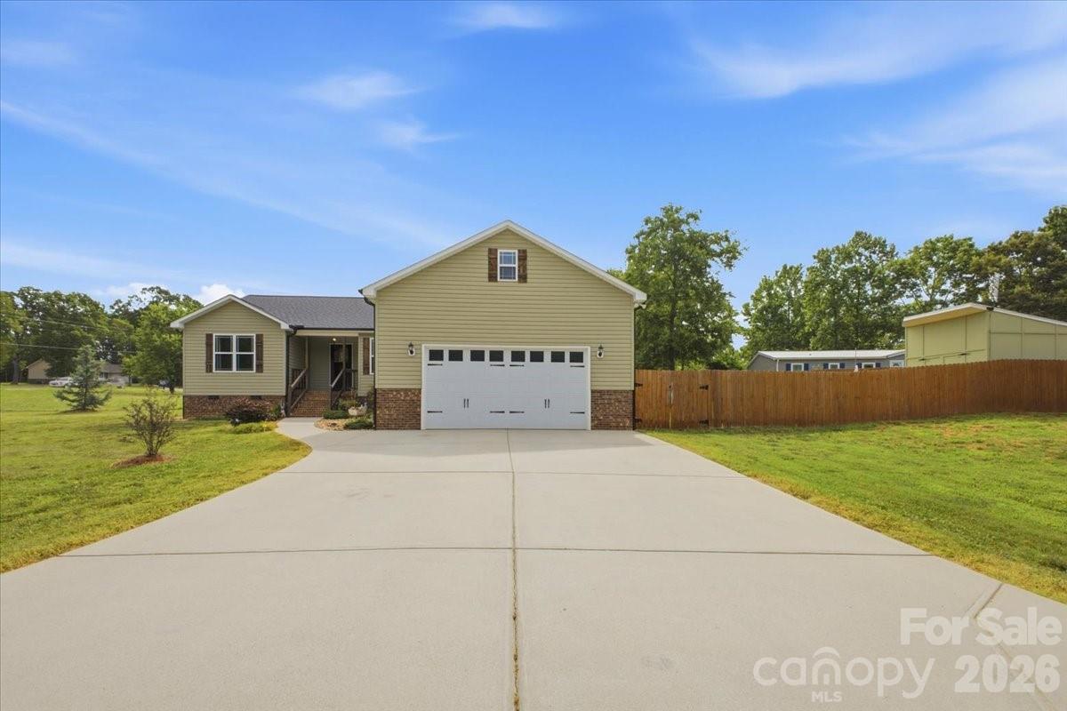 3788 Rene Lane — Maiden