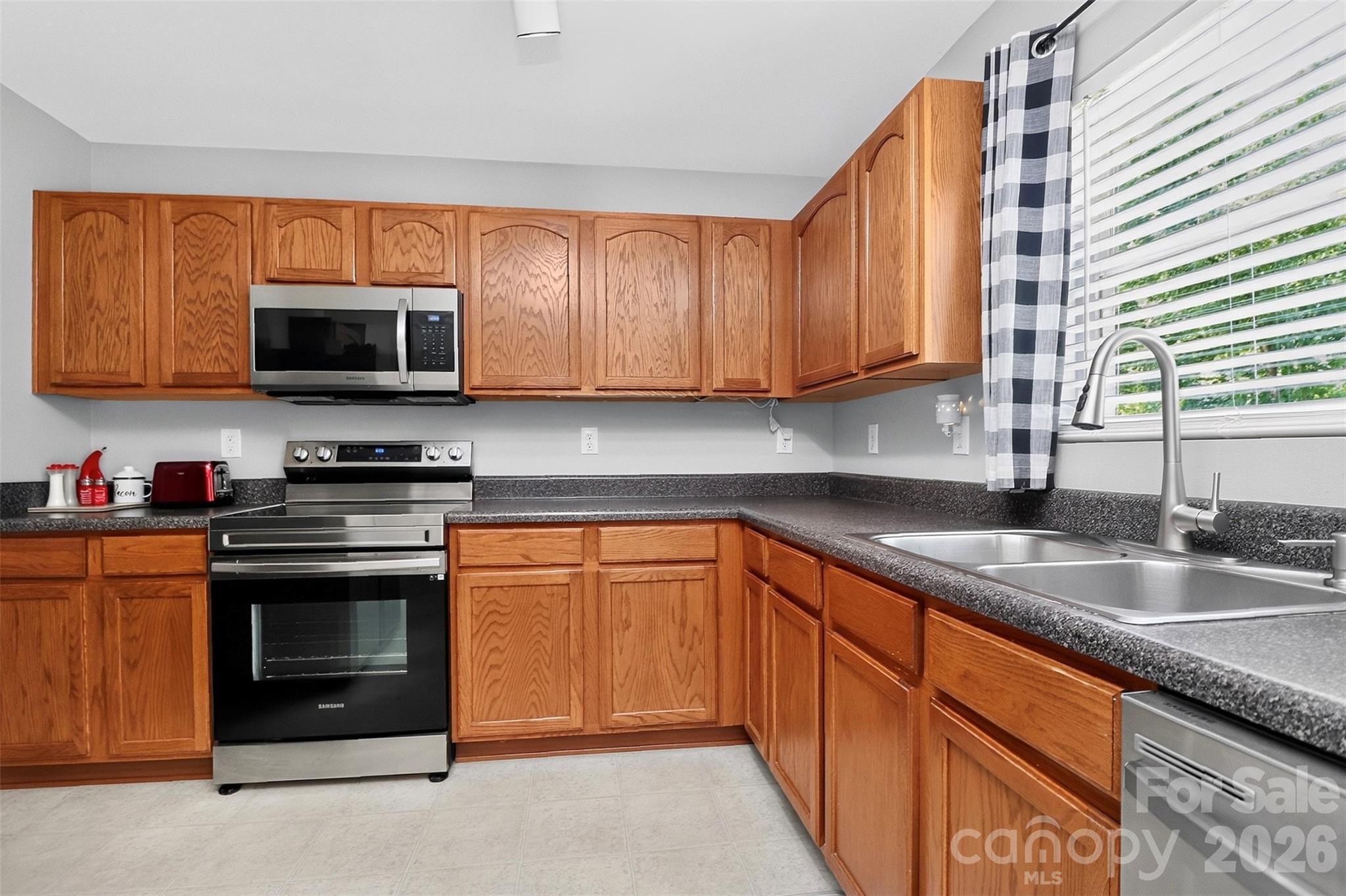 10825 Dry Stone Drive — Huntersville