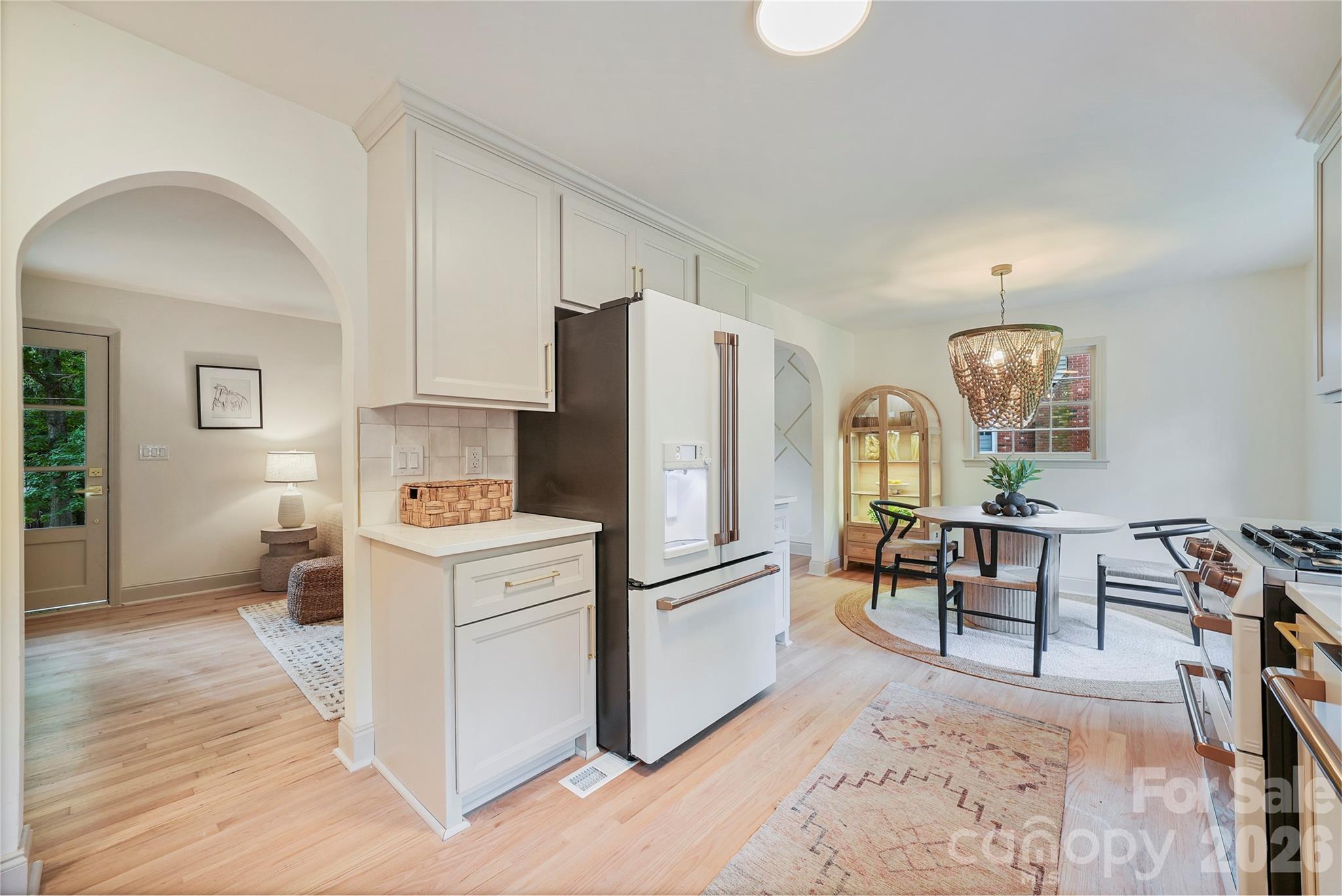 7008 Brynhurst Drive — Charlotte