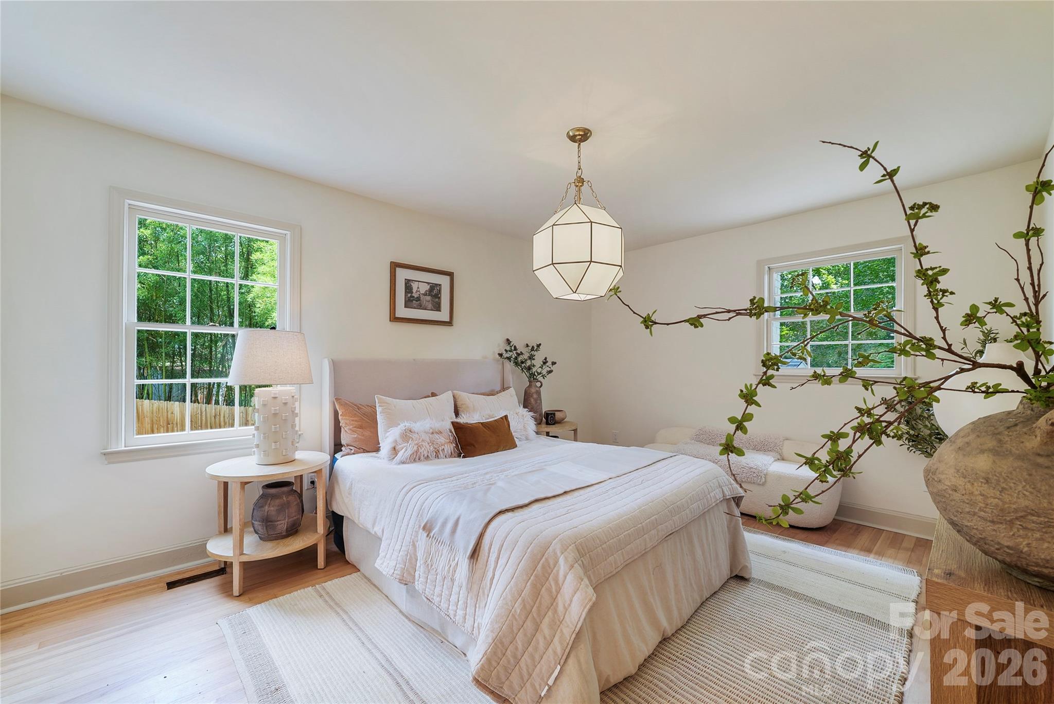 7008 Brynhurst Drive — Charlotte