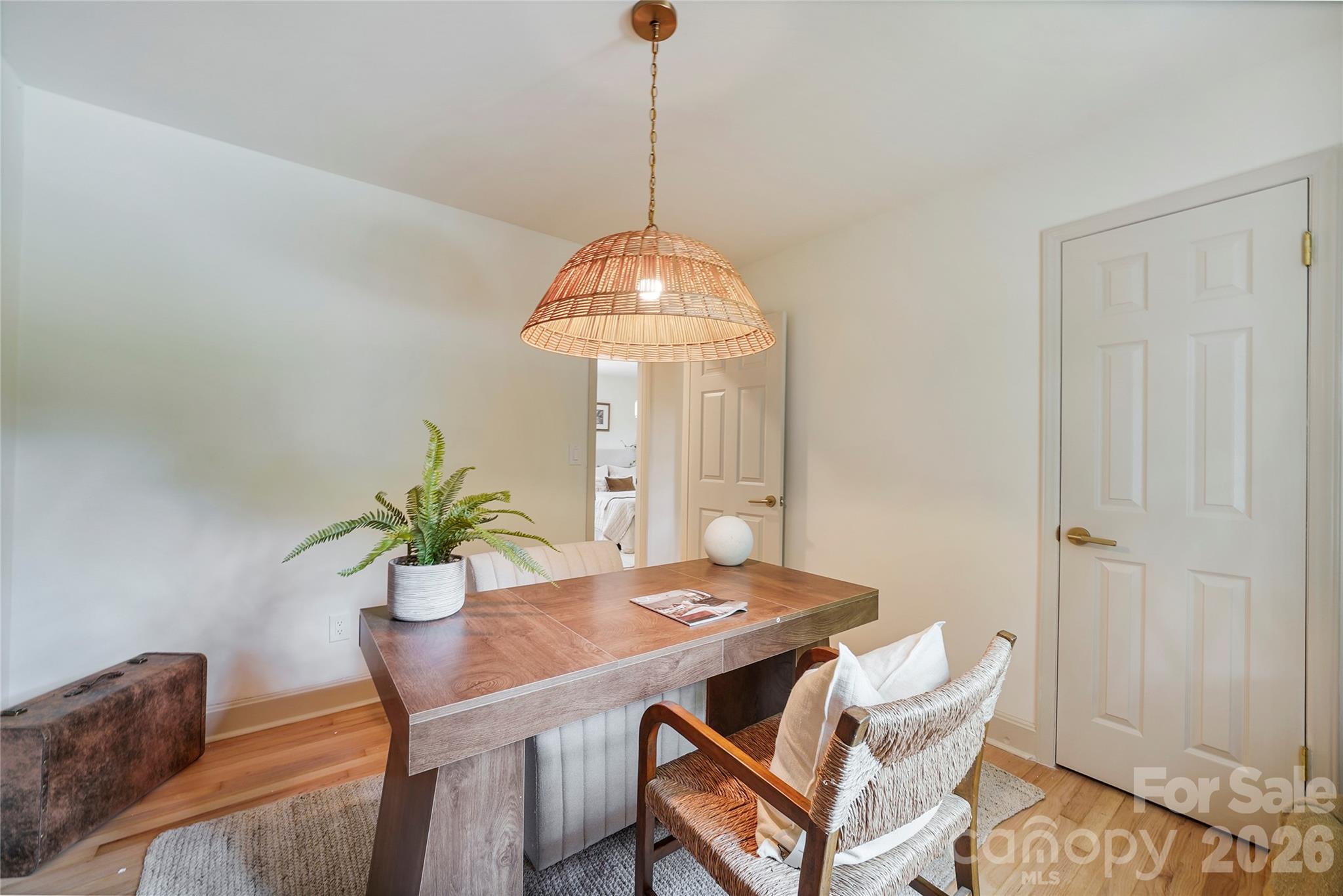 7008 Brynhurst Drive — Charlotte