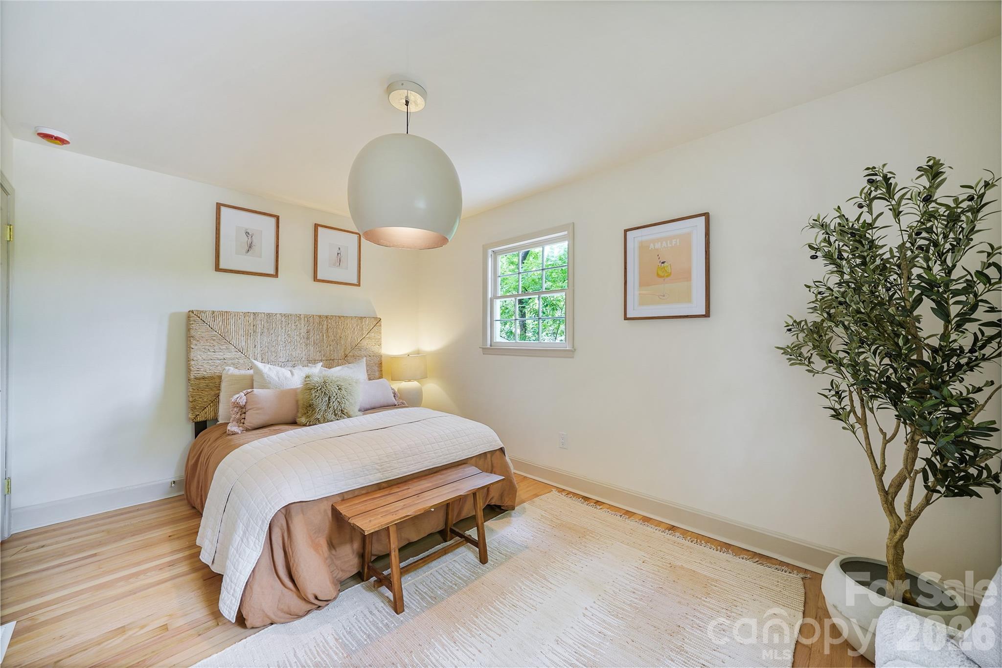 7008 Brynhurst Drive — Charlotte