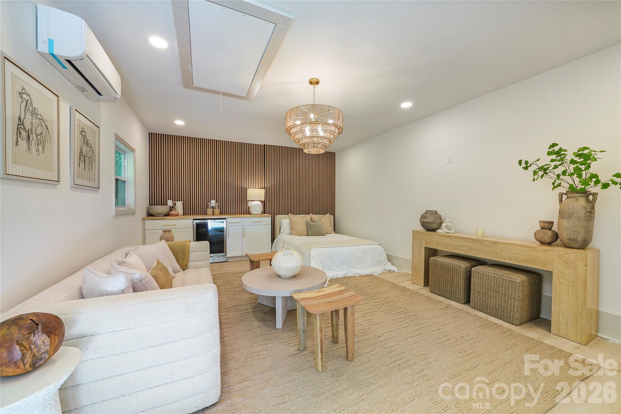 7008 Brynhurst Drive — Charlotte